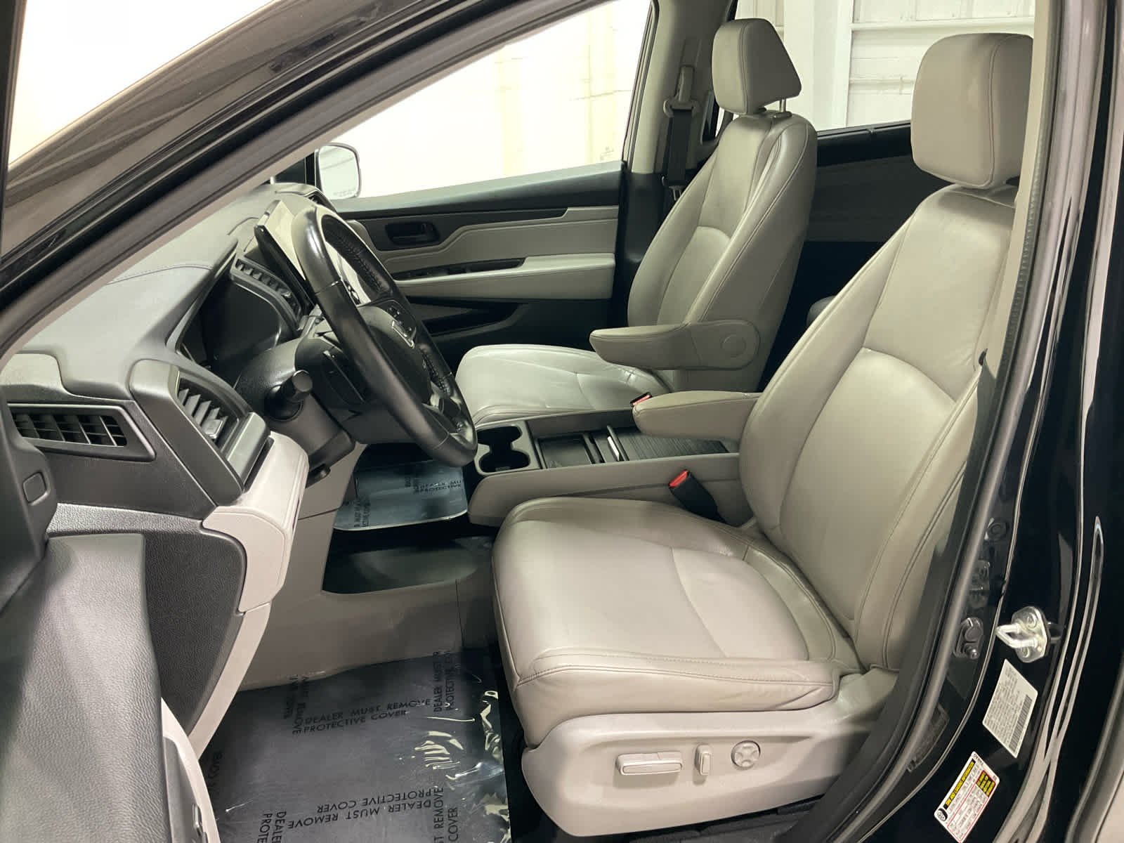 Used 2022 Honda Odyssey Van