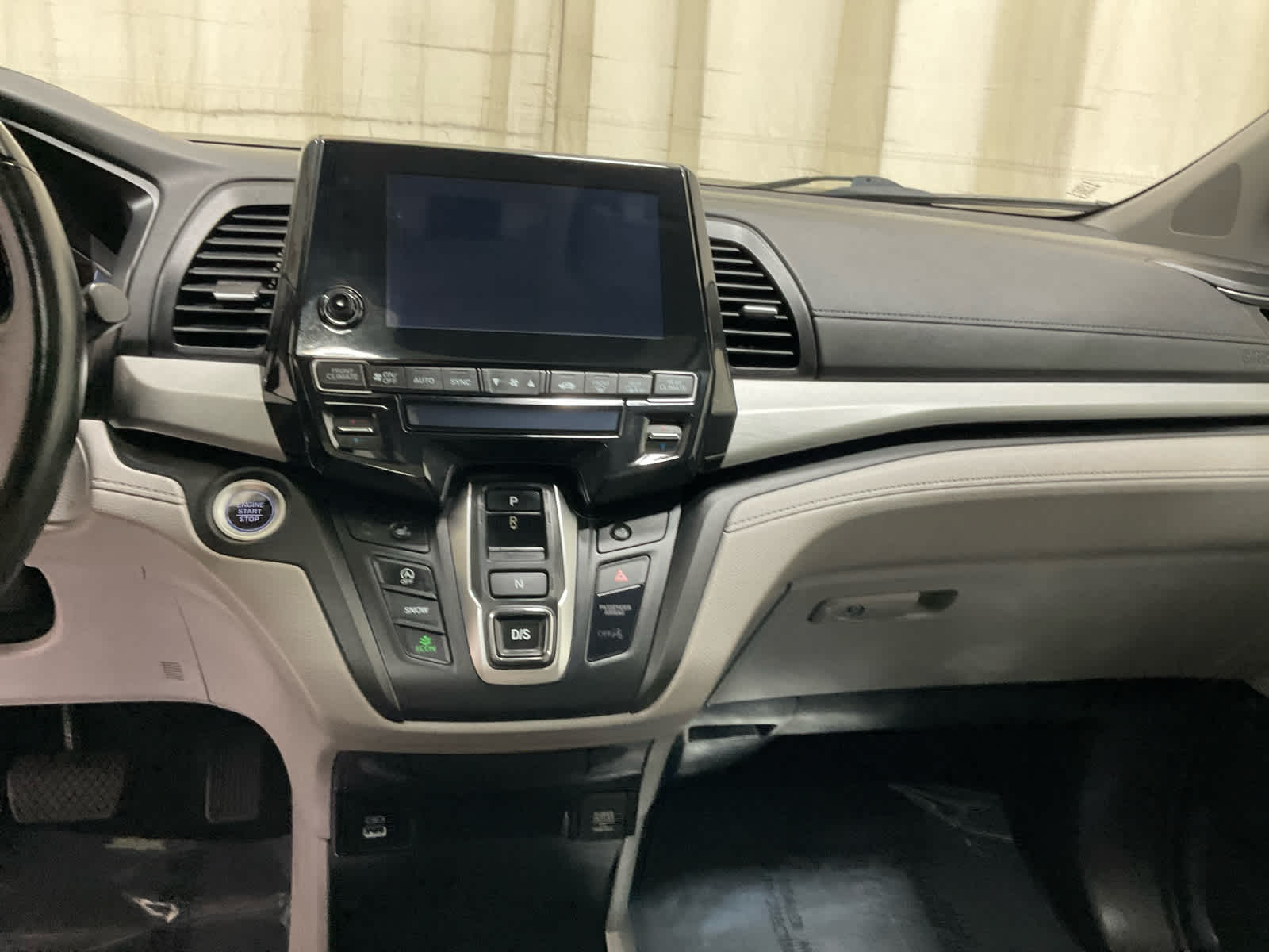 Used 2022 Honda Odyssey Van