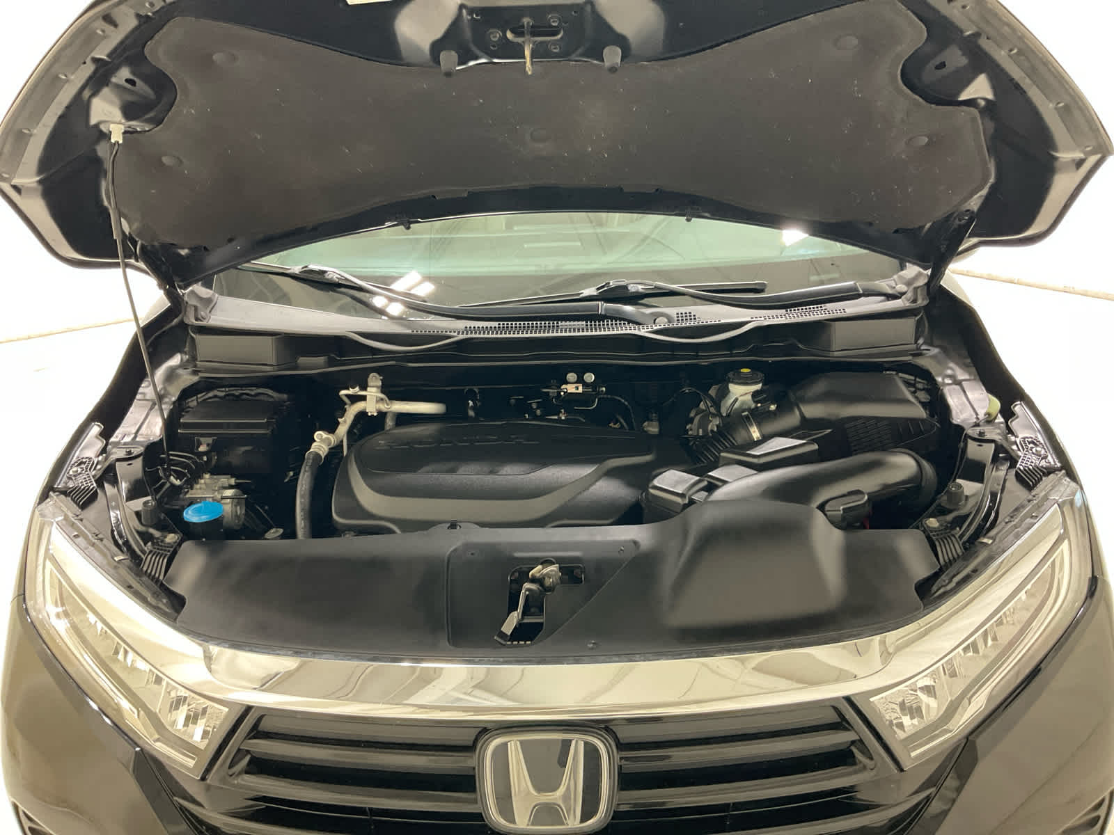 Used 2022 Honda Odyssey Van