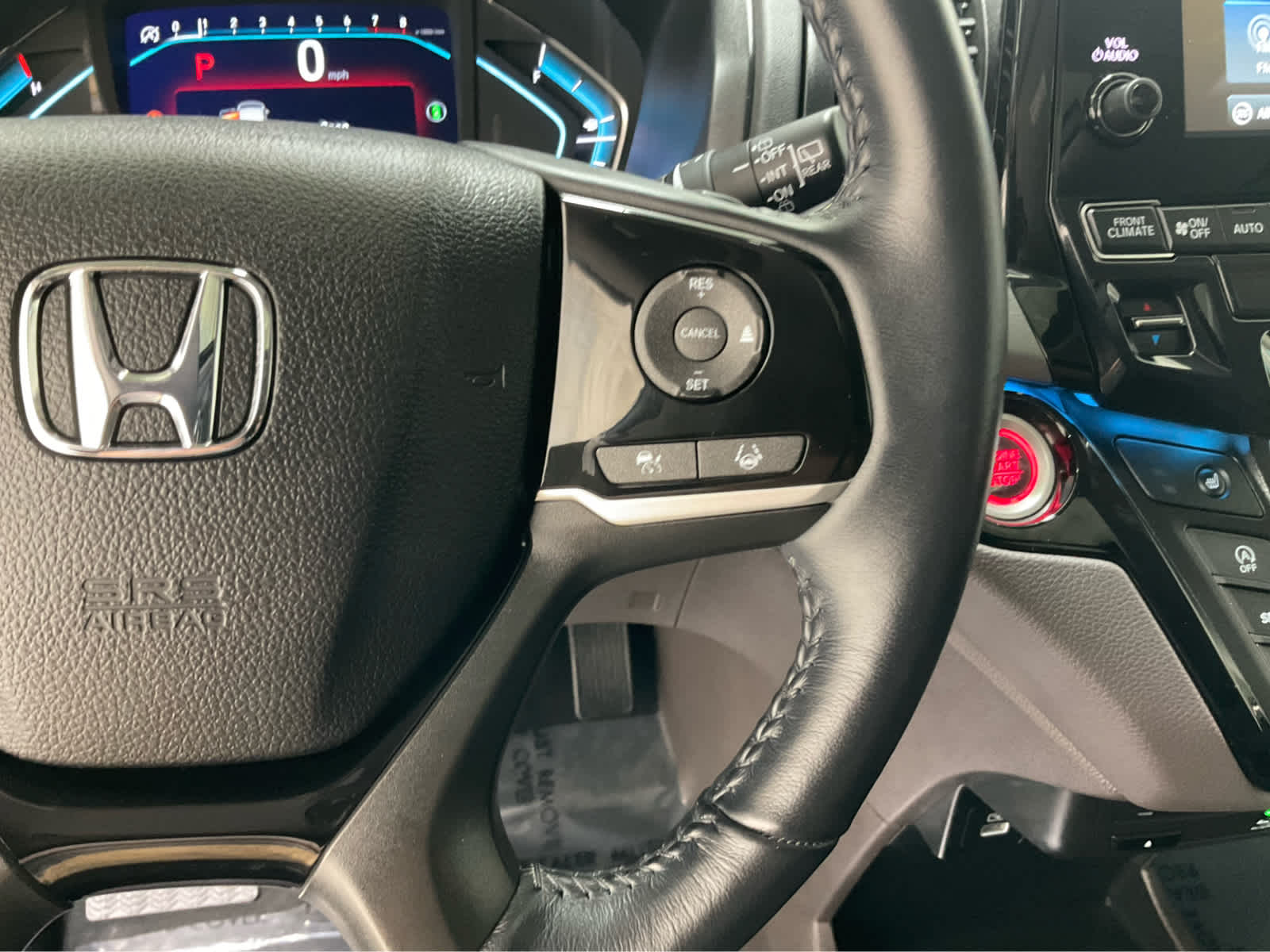Used 2024 Honda Odyssey Van