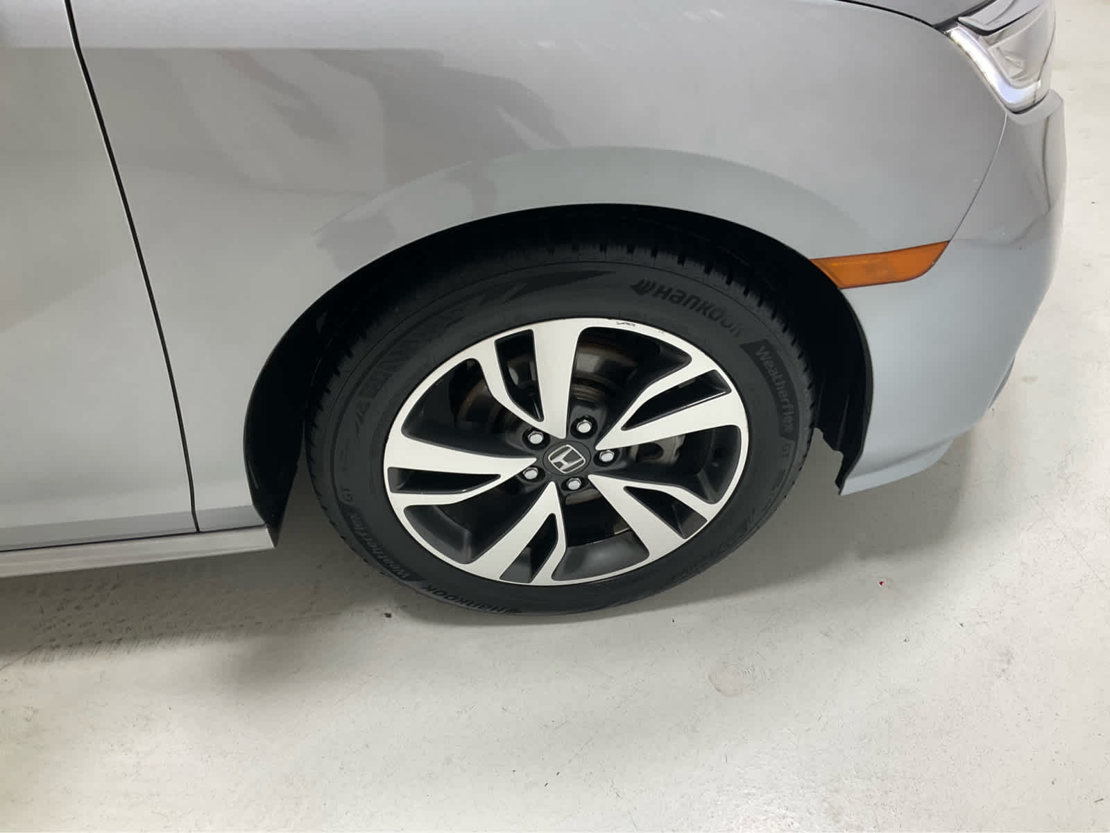 Used 2024 Honda Odyssey Van
