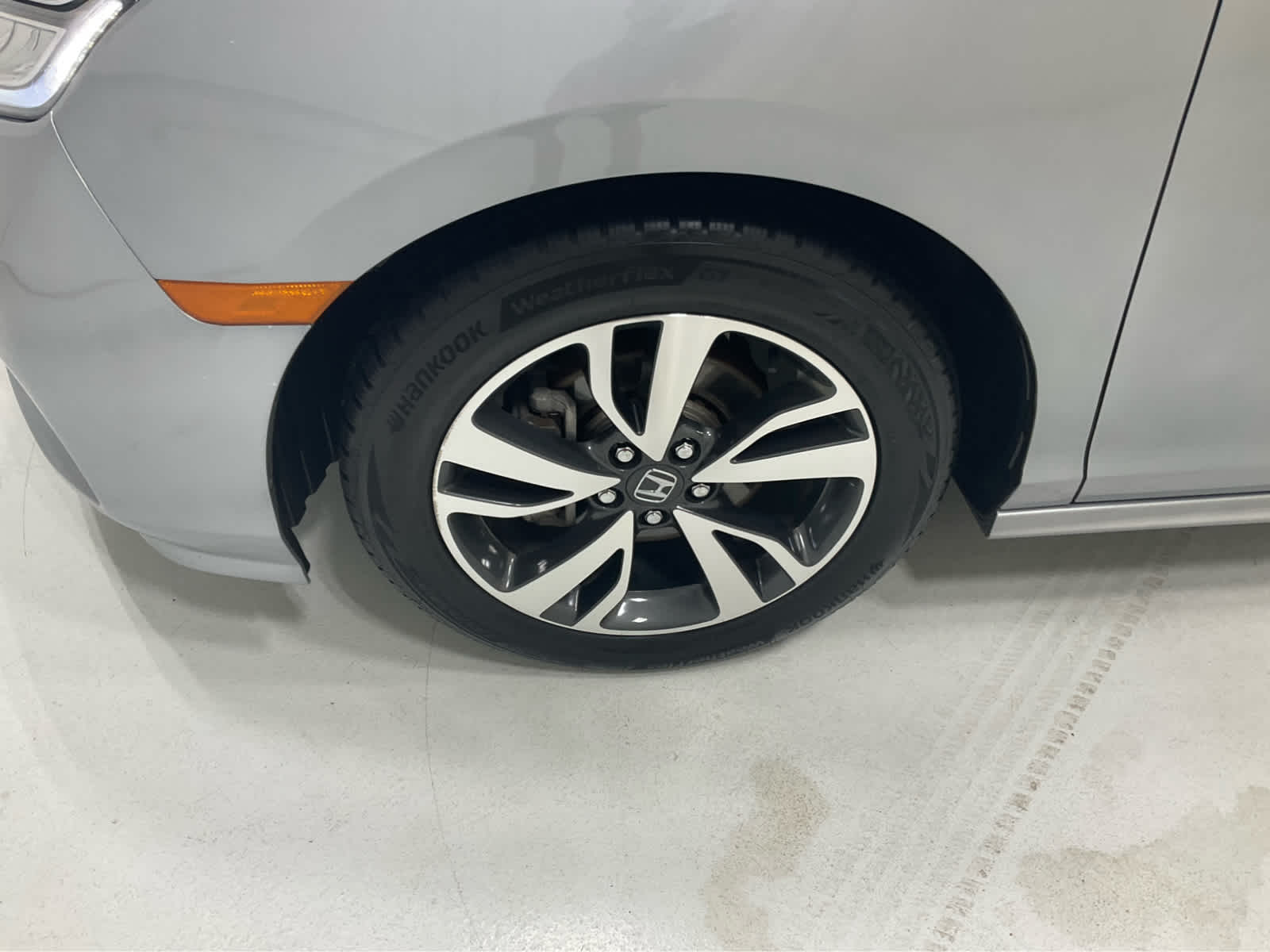 Used 2024 Honda Odyssey Van