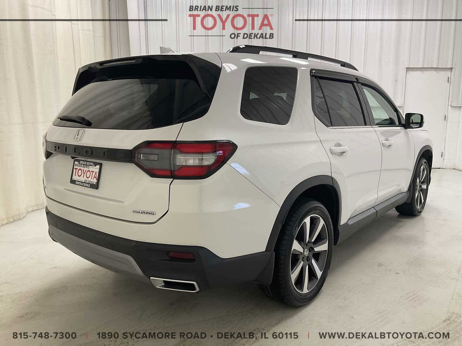 2023 Honda Pilot Touring's photo