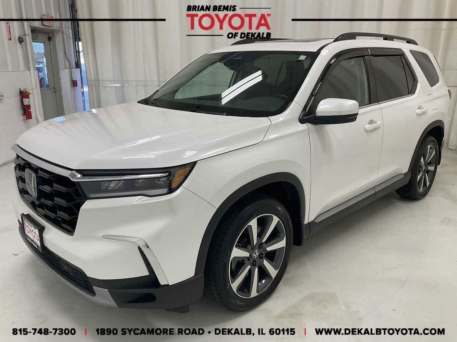 2023 Honda Pilot Touring's photo