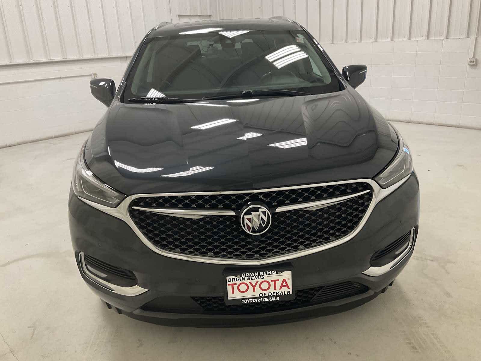 Used 2019 Buick Enclave Avenir with VIN 5GAEVCKWXKJ205060 for sale in DeKalb, IL