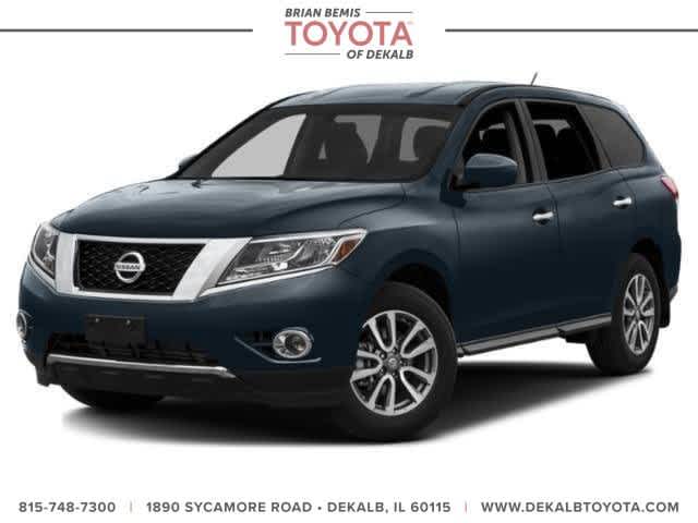 2015 Nissan Pathfinder Platinum's photo