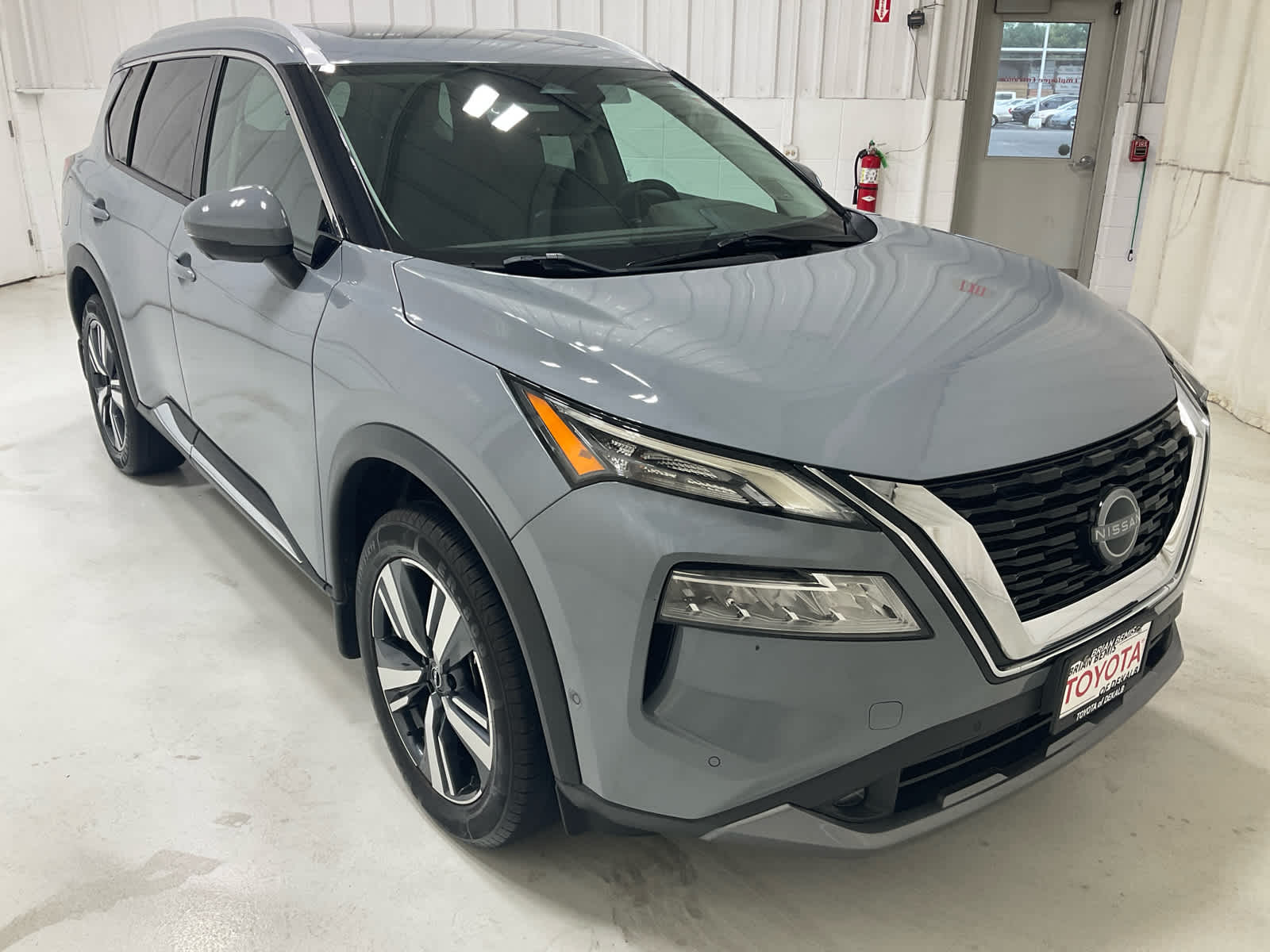 Used 2022 Nissan Rogue SUV
