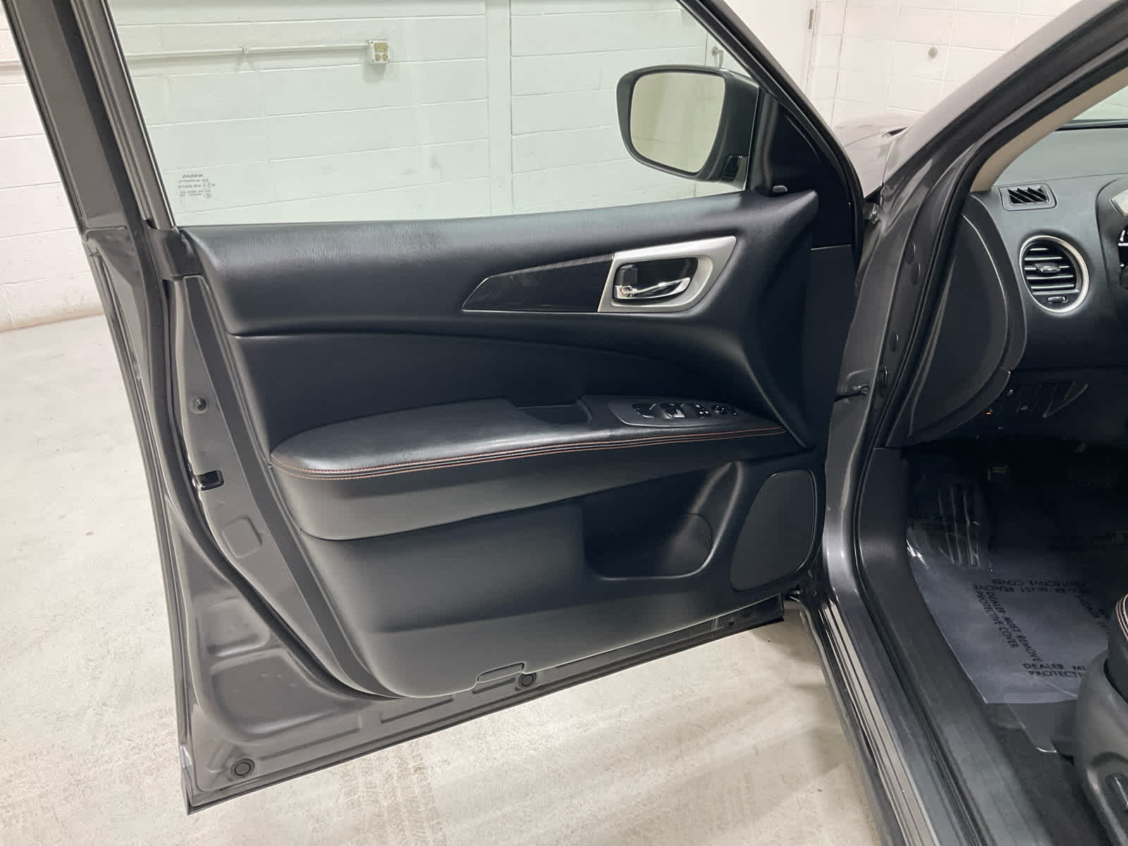 Used 2020 Nissan Pathfinder SUV