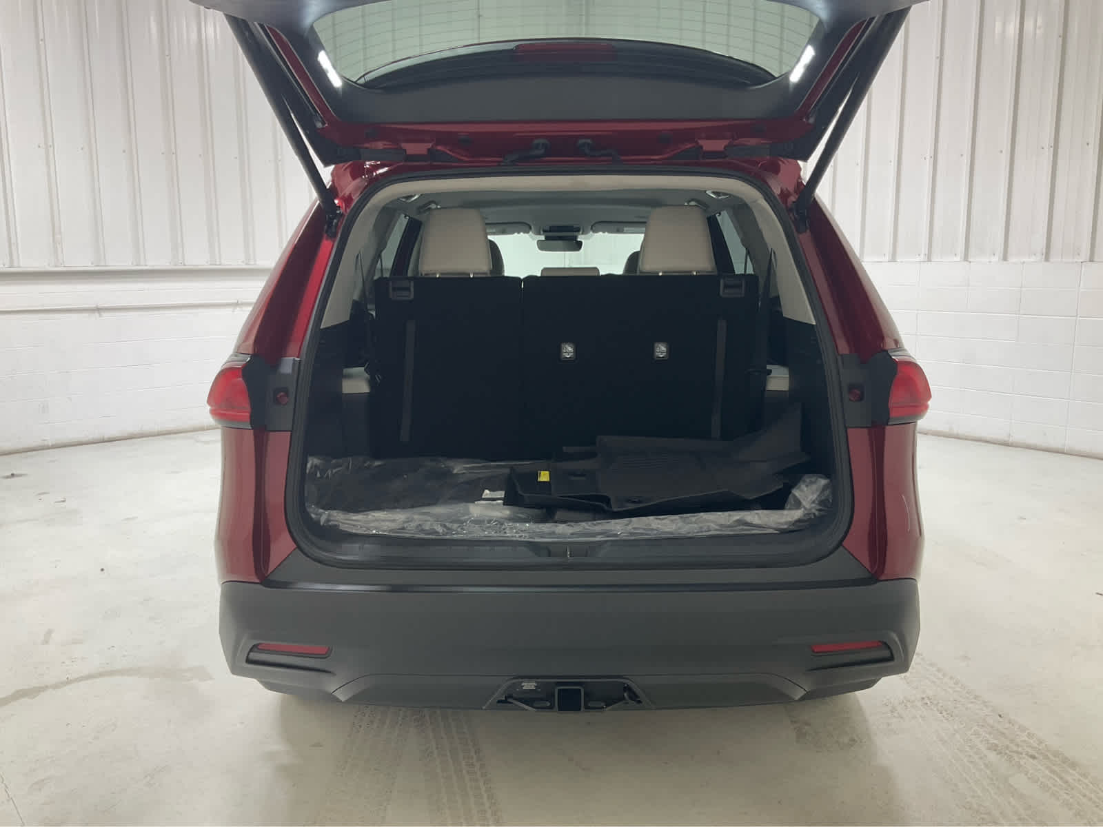View vehicle photo 6