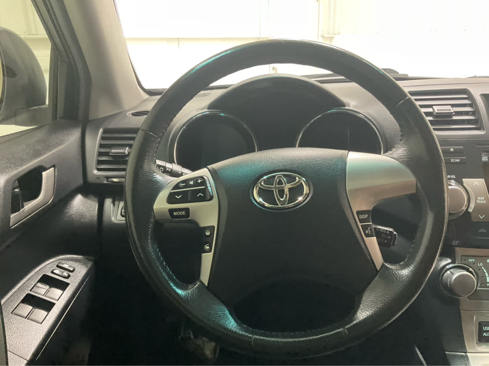 Used 2012 Toyota Highlander SUV