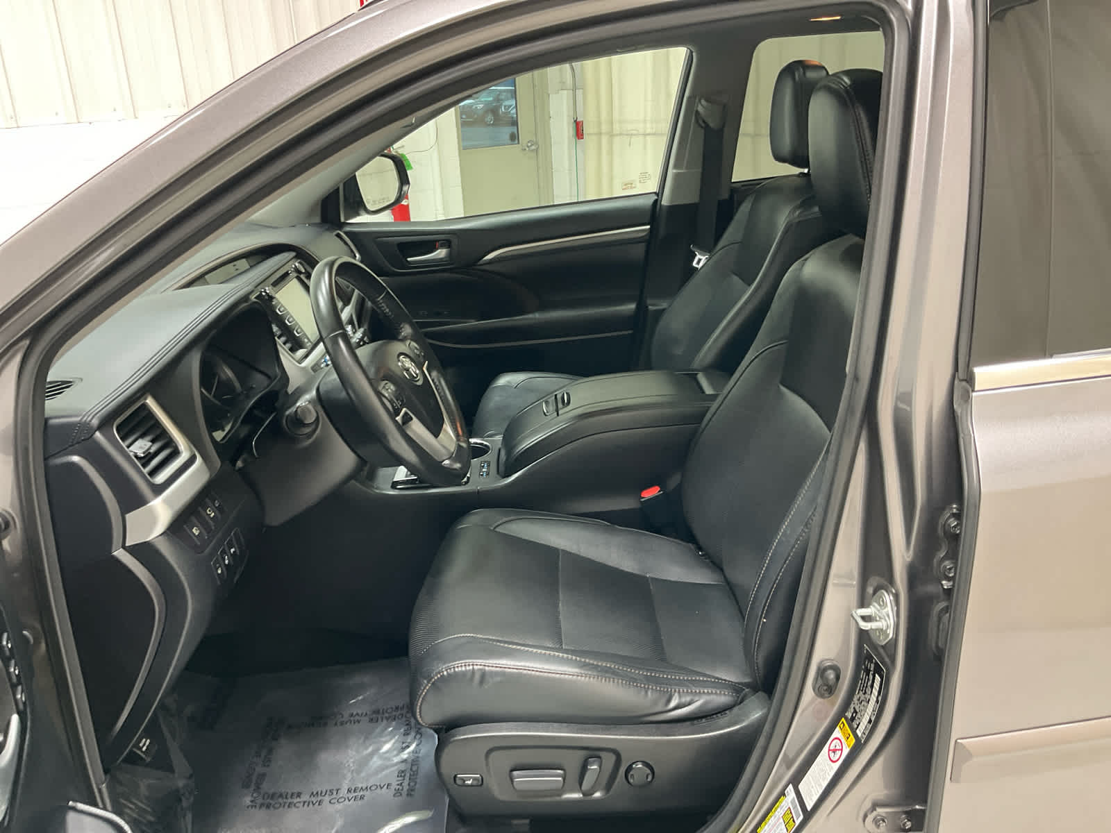 Used 2017 Toyota Highlander SUV