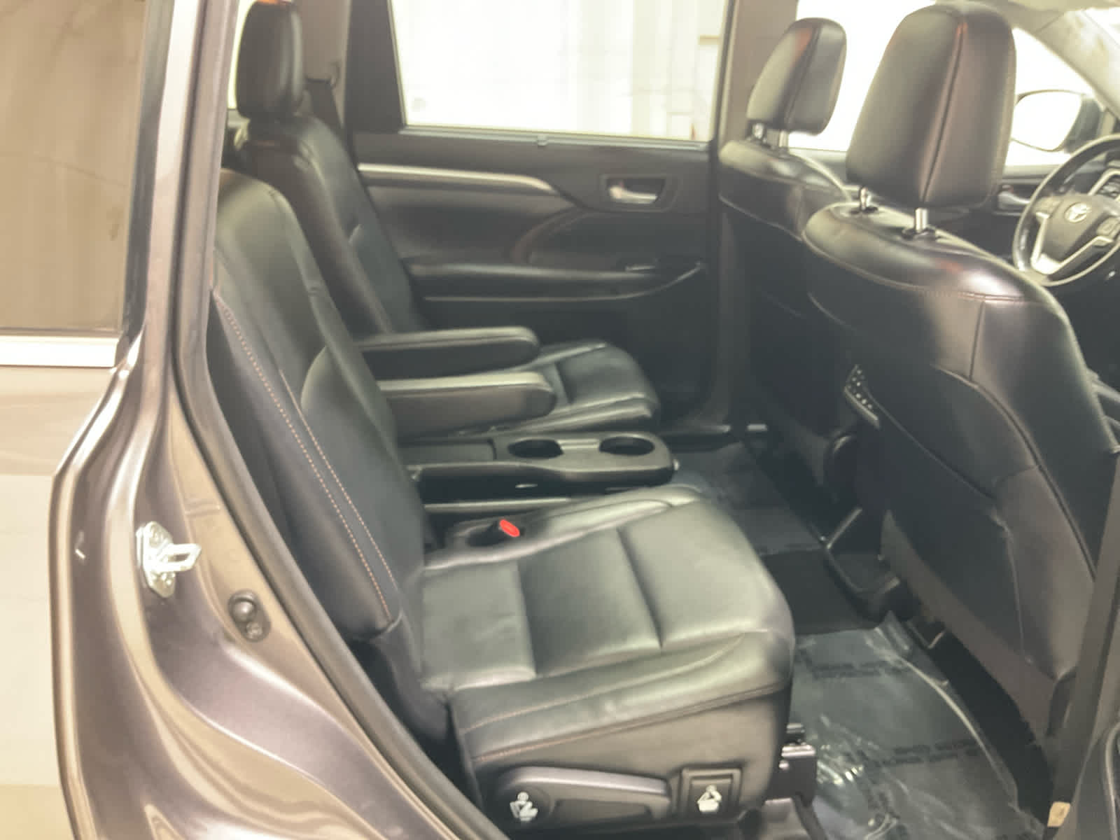 Used 2017 Toyota Highlander SUV