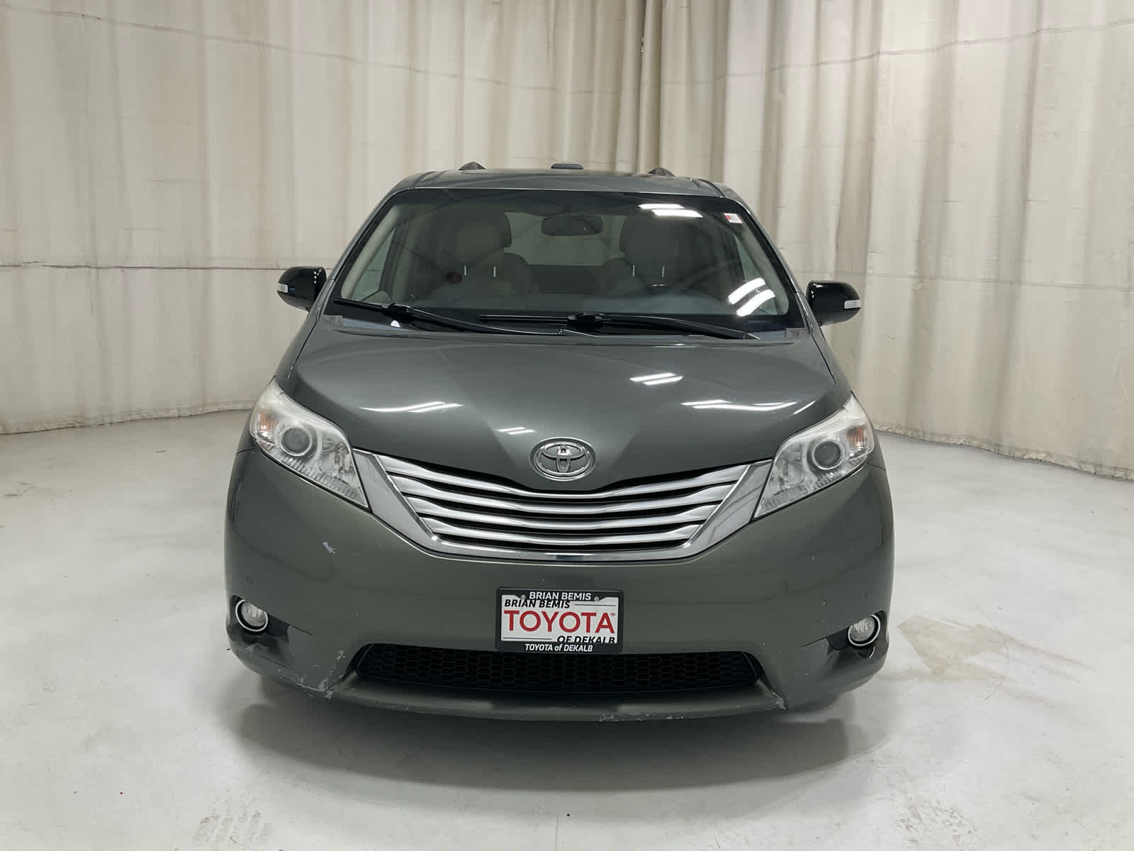 Used 2014 Toyota Sienna Limited with VIN 5TDDK3DC5ES083043 for sale in DeKalb, IL