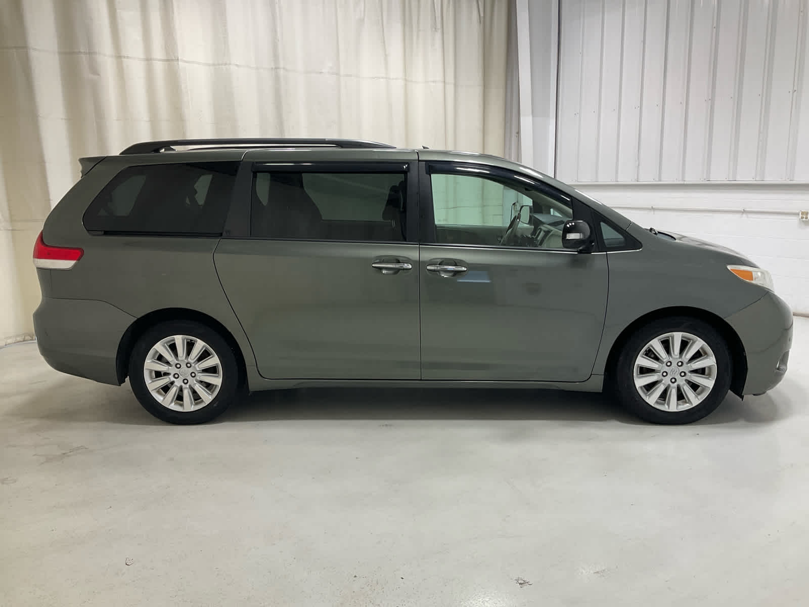 Used 2014 Toyota Sienna Van