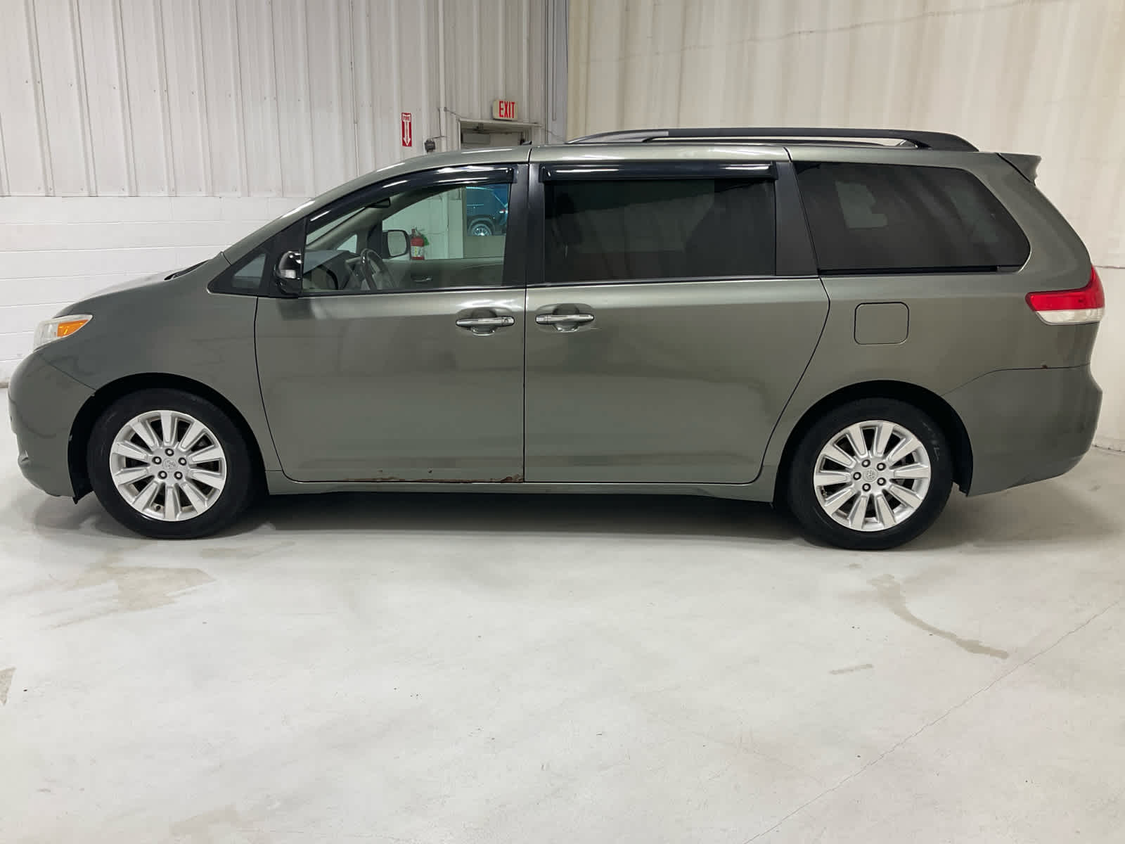 Used 2014 Toyota Sienna Van