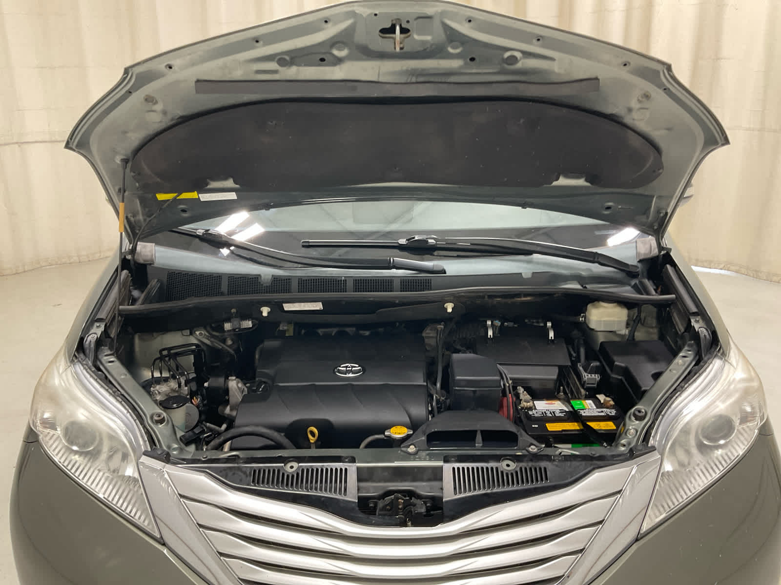 Used 2014 Toyota Sienna Van