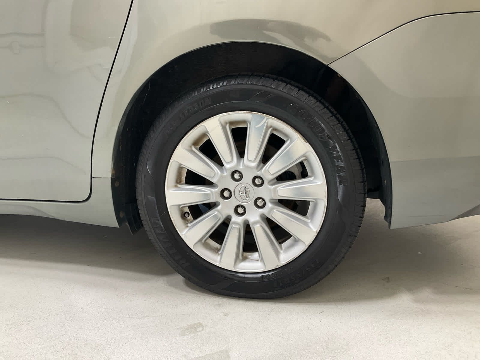 Used 2014 Toyota Sienna Van