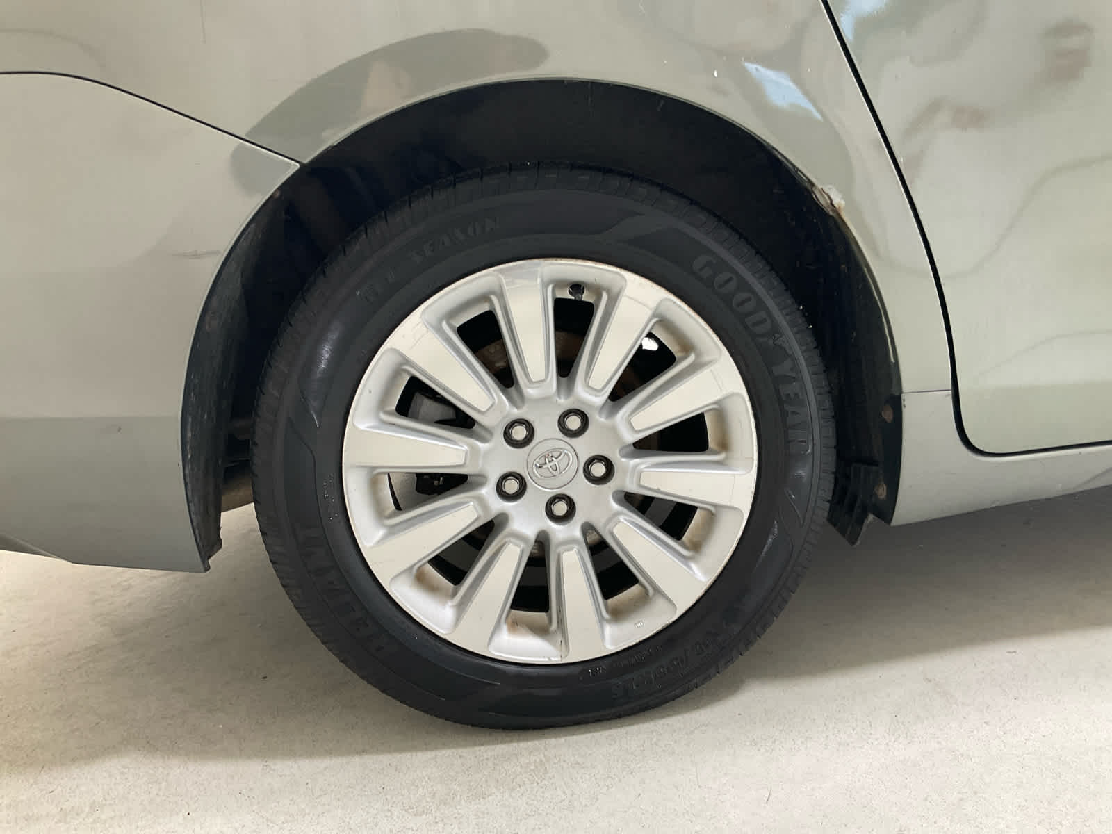 Used 2014 Toyota Sienna Van