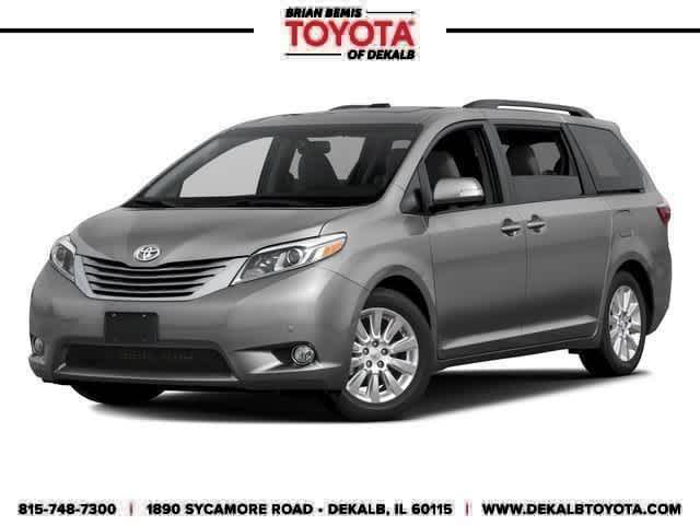 2017 Toyota Sienna XLE Premium's photo