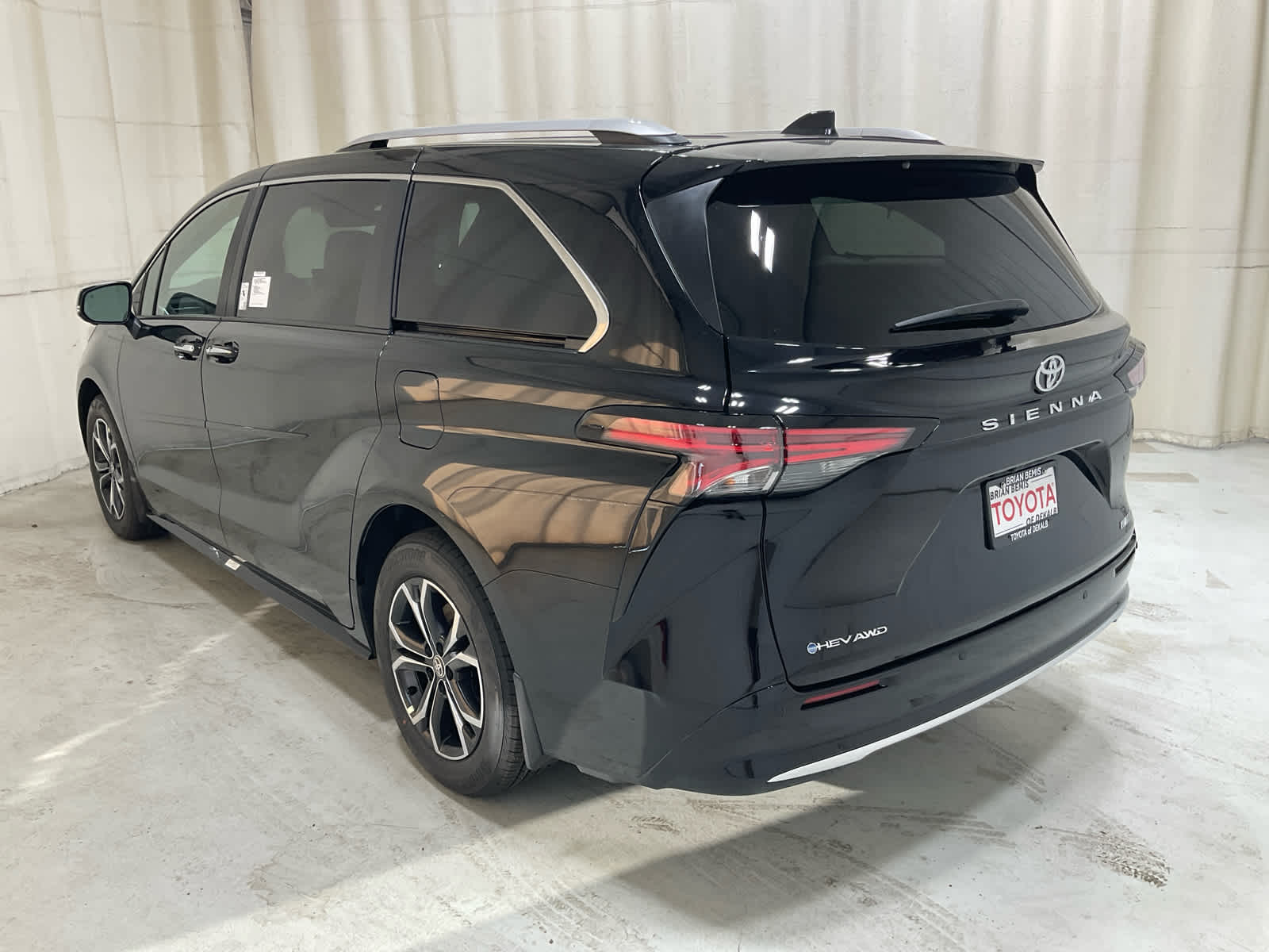 New 2026 Toyota Sienna Van