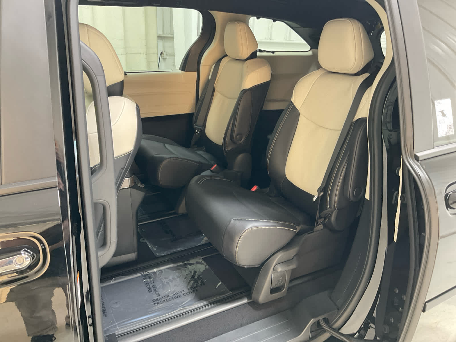 New 2026 Toyota Sienna Van