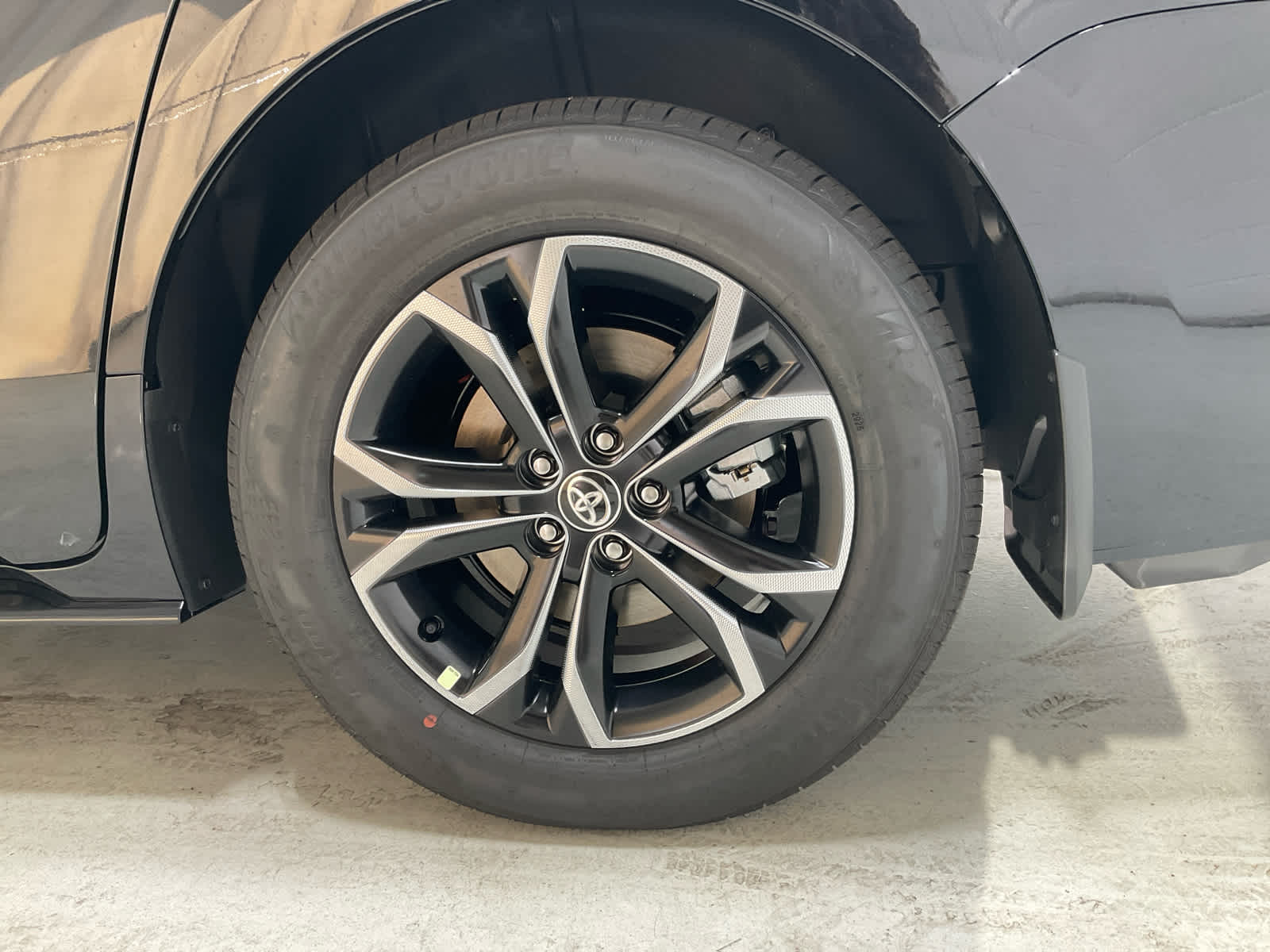 New 2026 Toyota Sienna Van