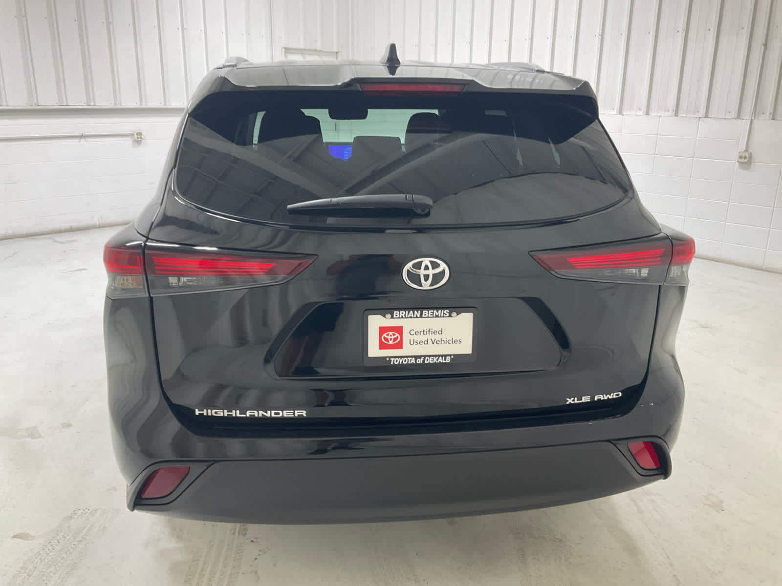 Used 2025 Toyota Highlander SUV