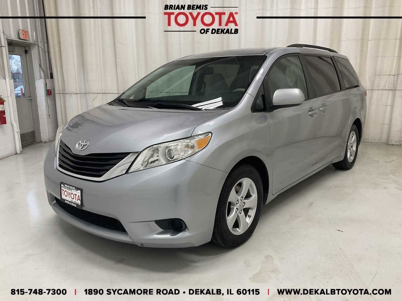 2012 Toyota Sienna LE 7-Passenger