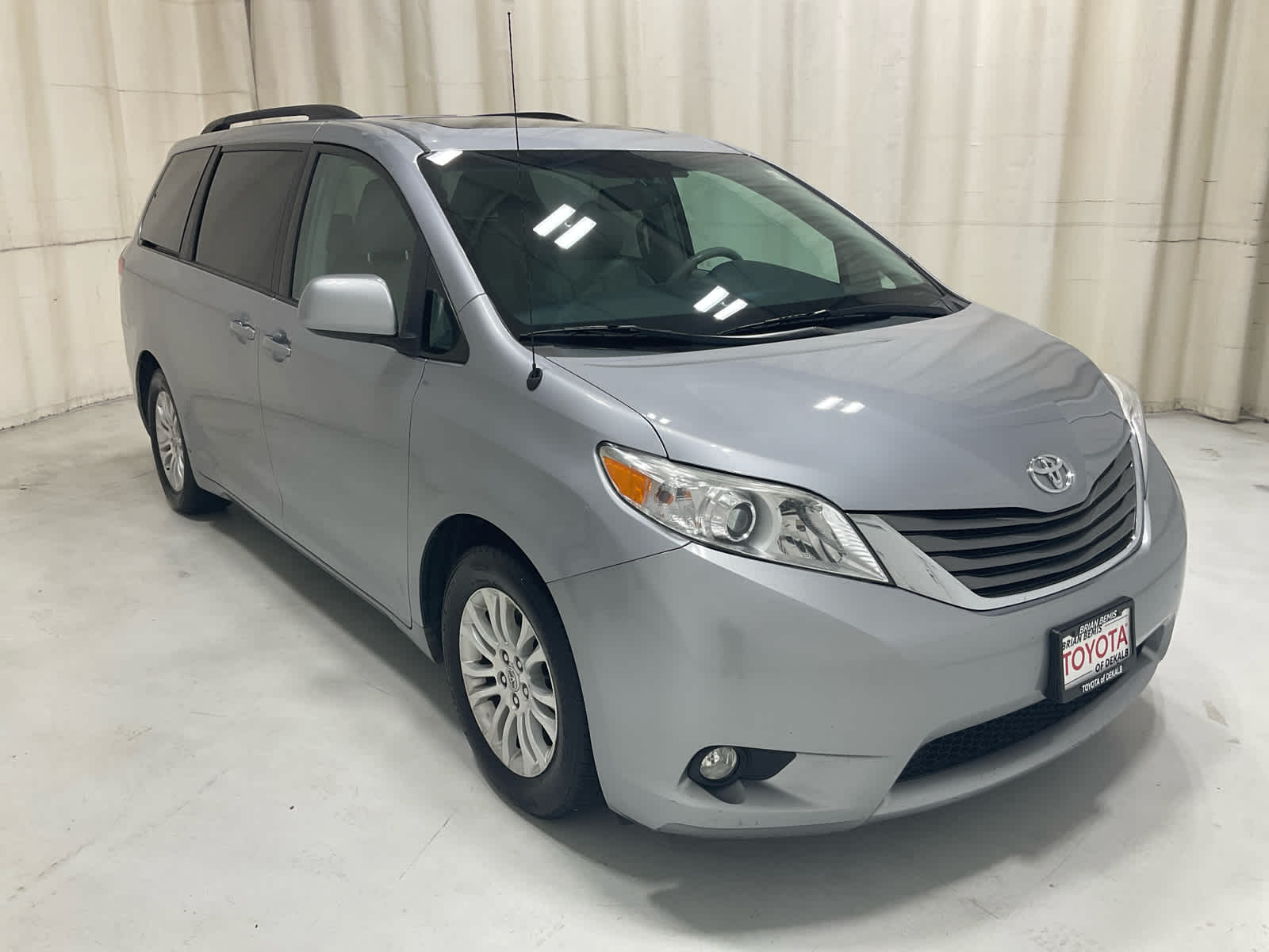 Used 2012 Toyota Sienna Van