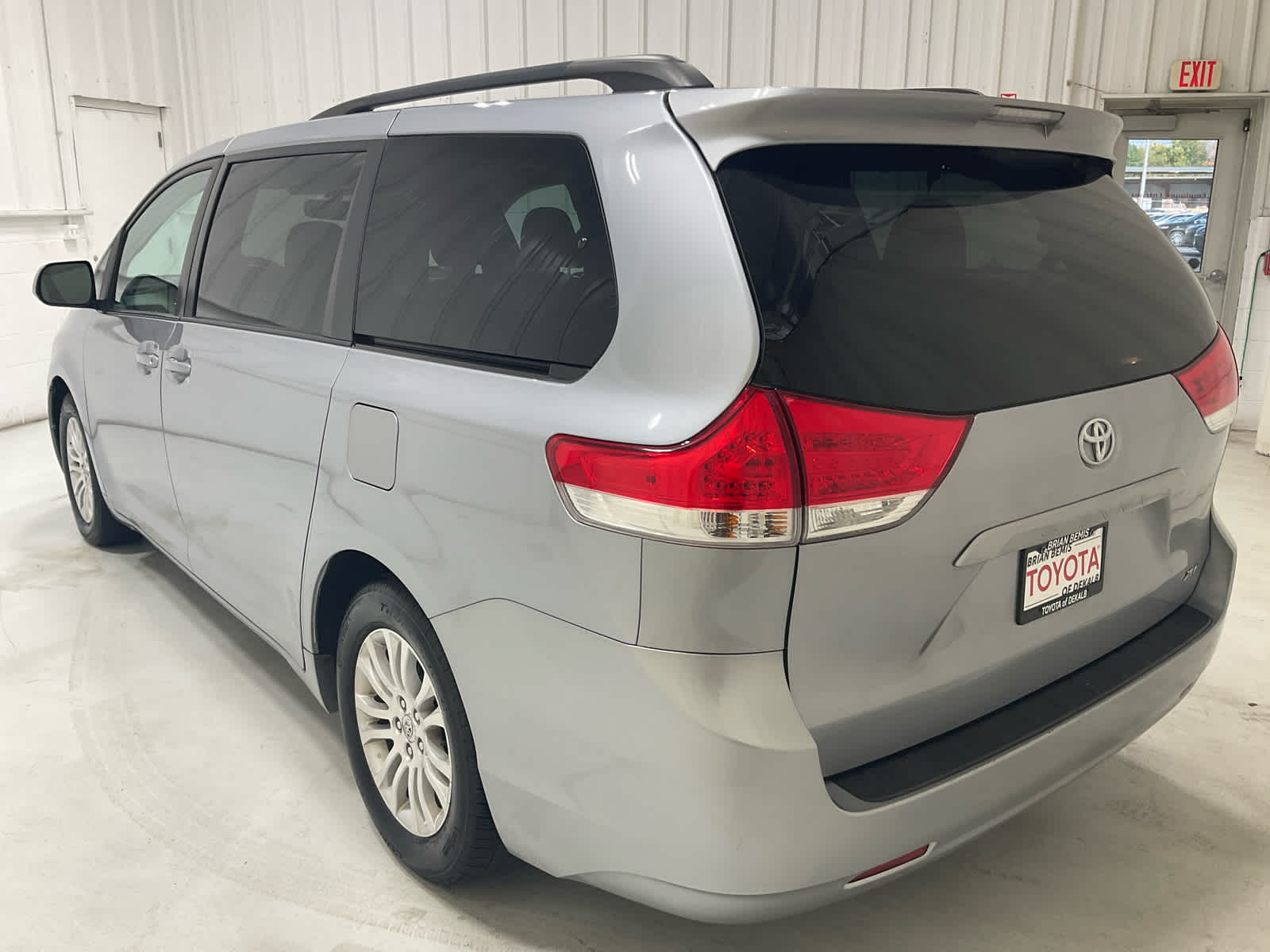 Used 2012 Toyota Sienna Van