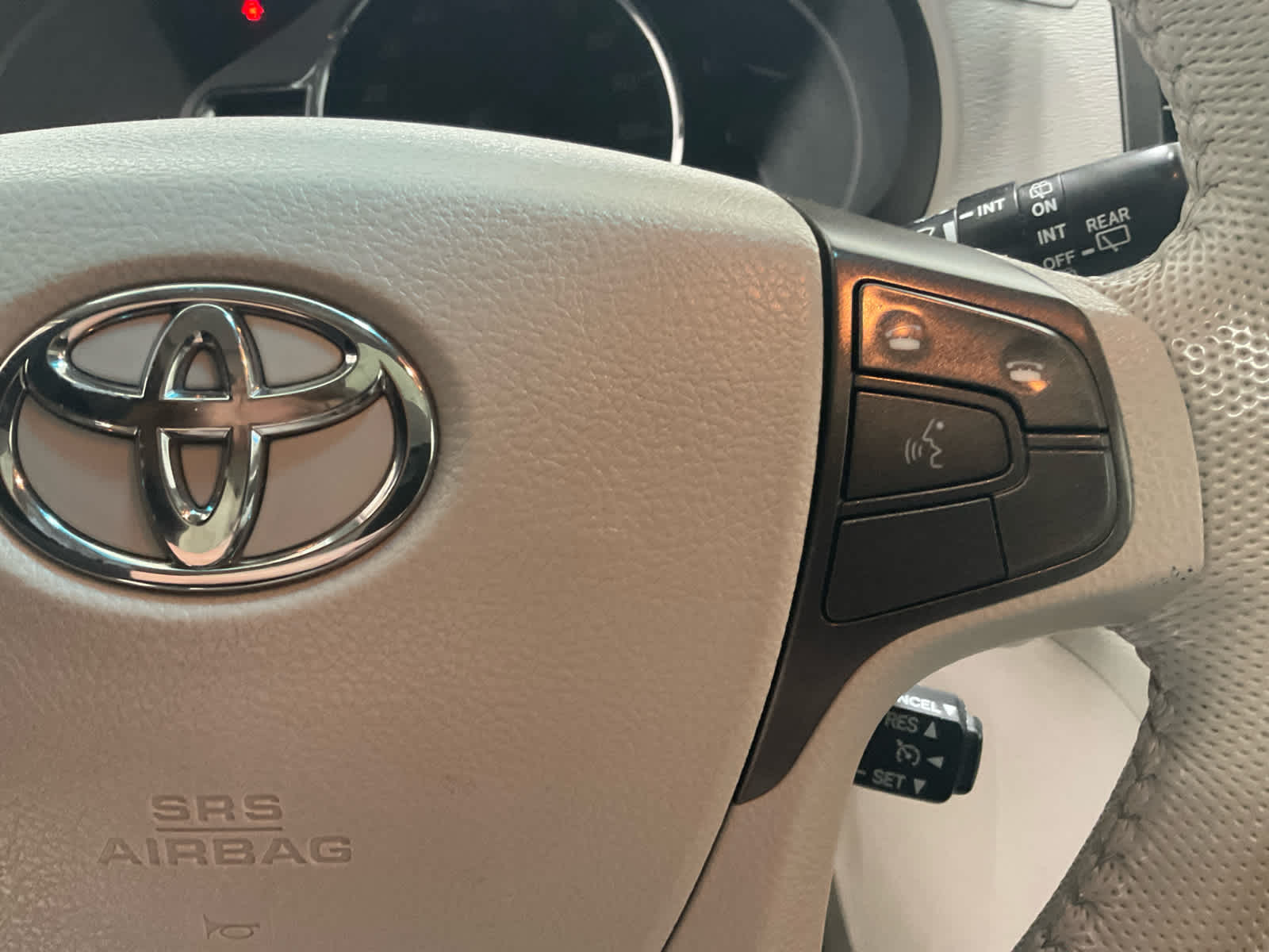 Used 2012 Toyota Sienna Van