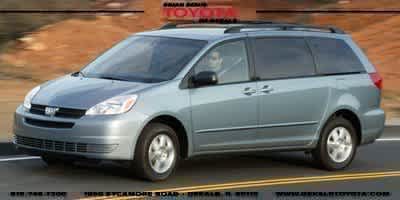 2005 Toyota Sienna LE's photo