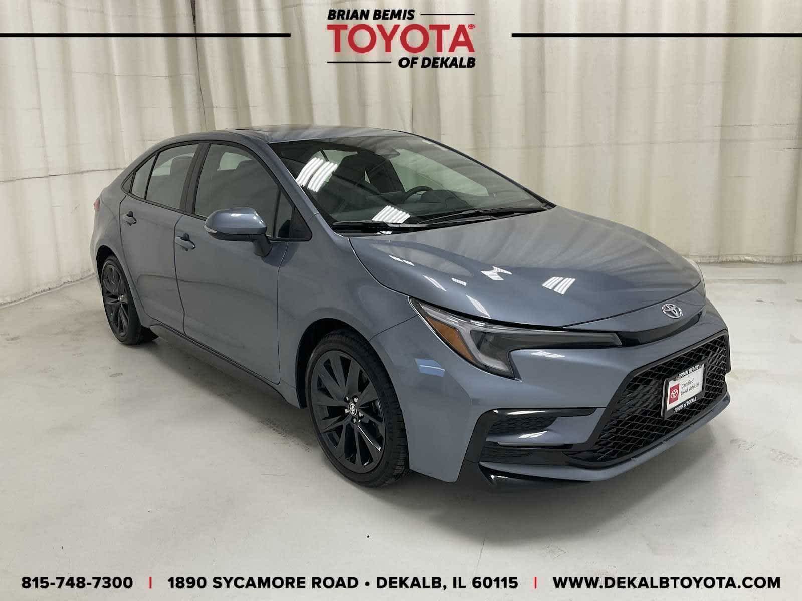 2024 Toyota Corolla SE's photo