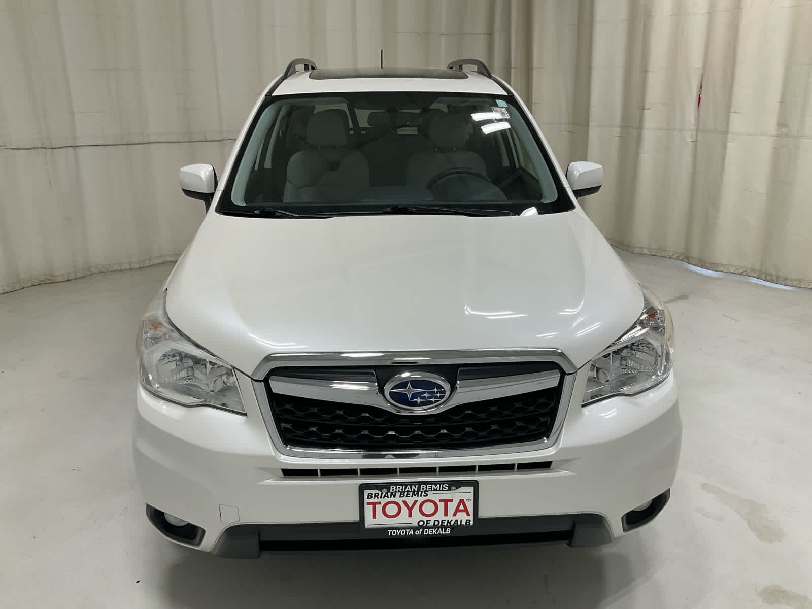 Used 2015 Subaru Forester i Premium with VIN JF2SJADCXFH520802 for sale in DeKalb, IL