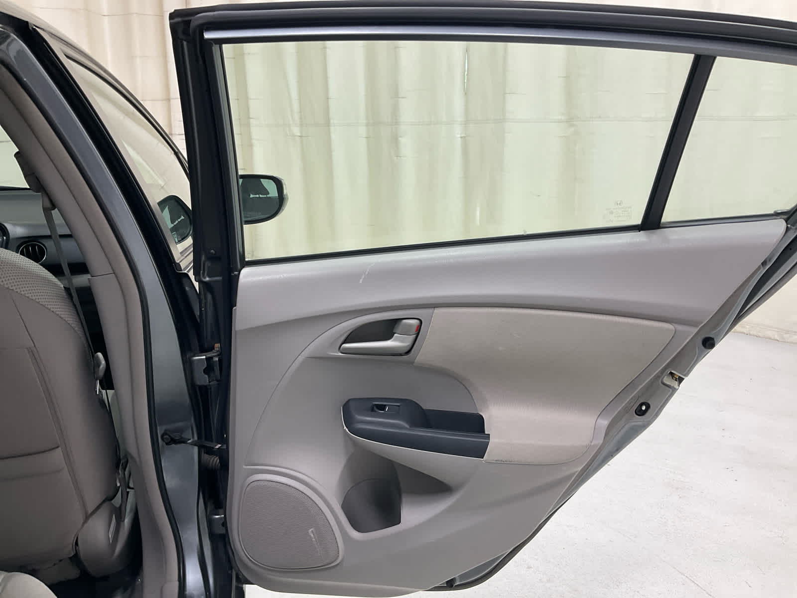 Used 2011 Honda Insight Sedan