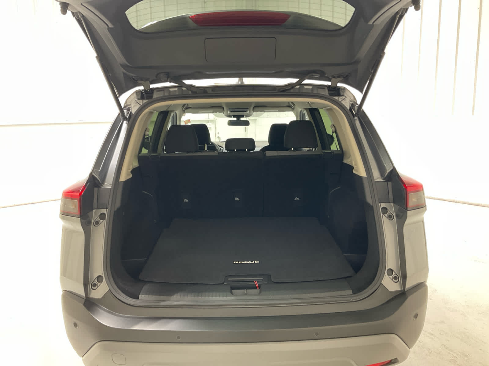 Used 2023 Nissan Rogue SUV