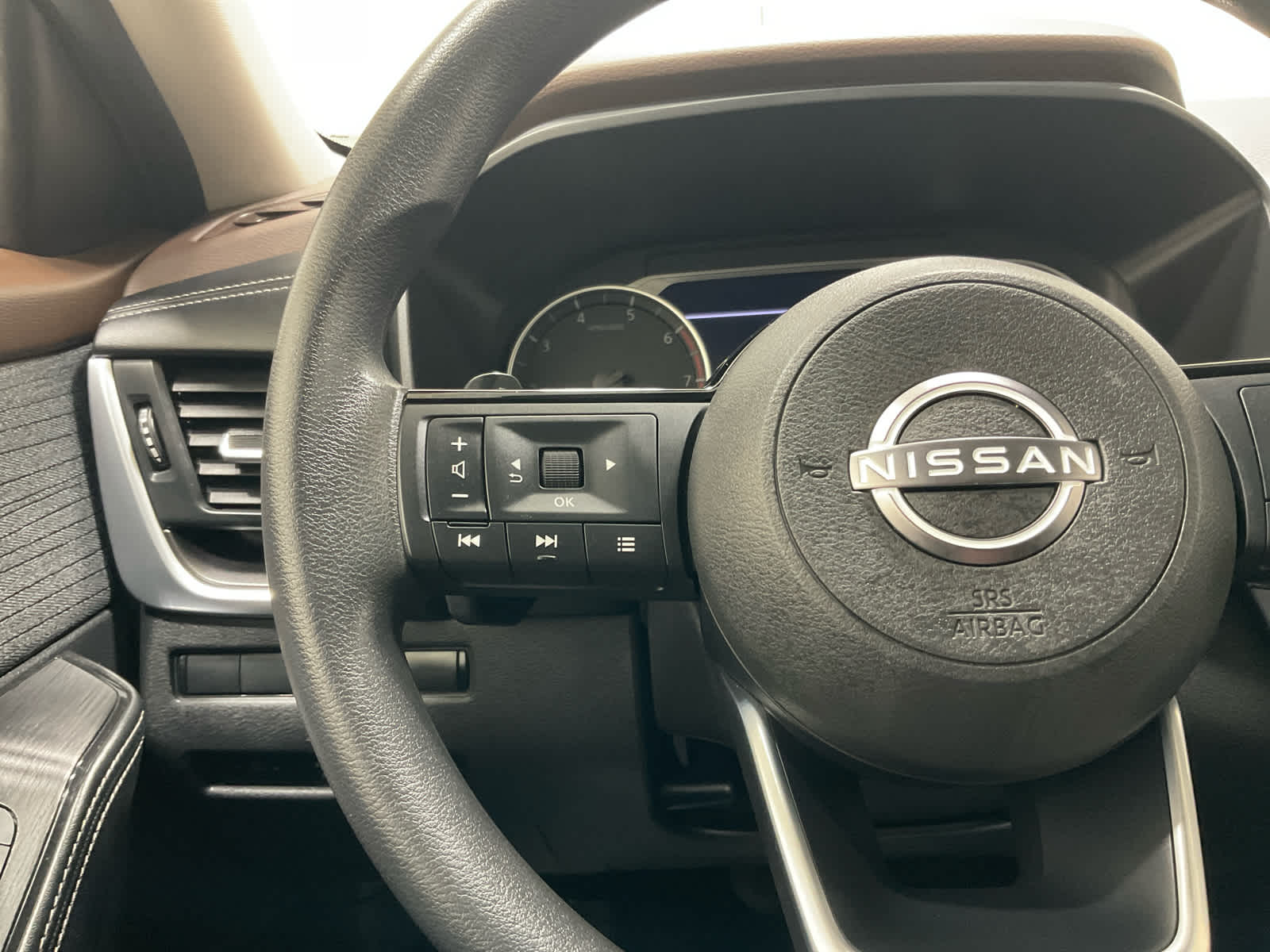 Used 2023 Nissan Rogue SUV