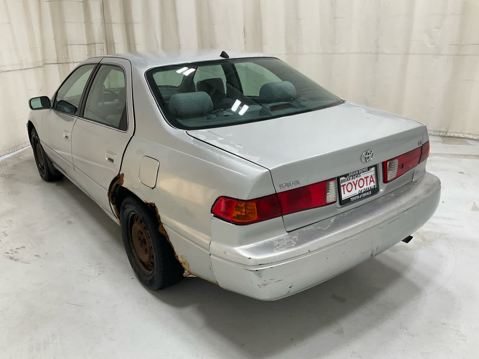 Used 2000 Toyota Camry Sedan