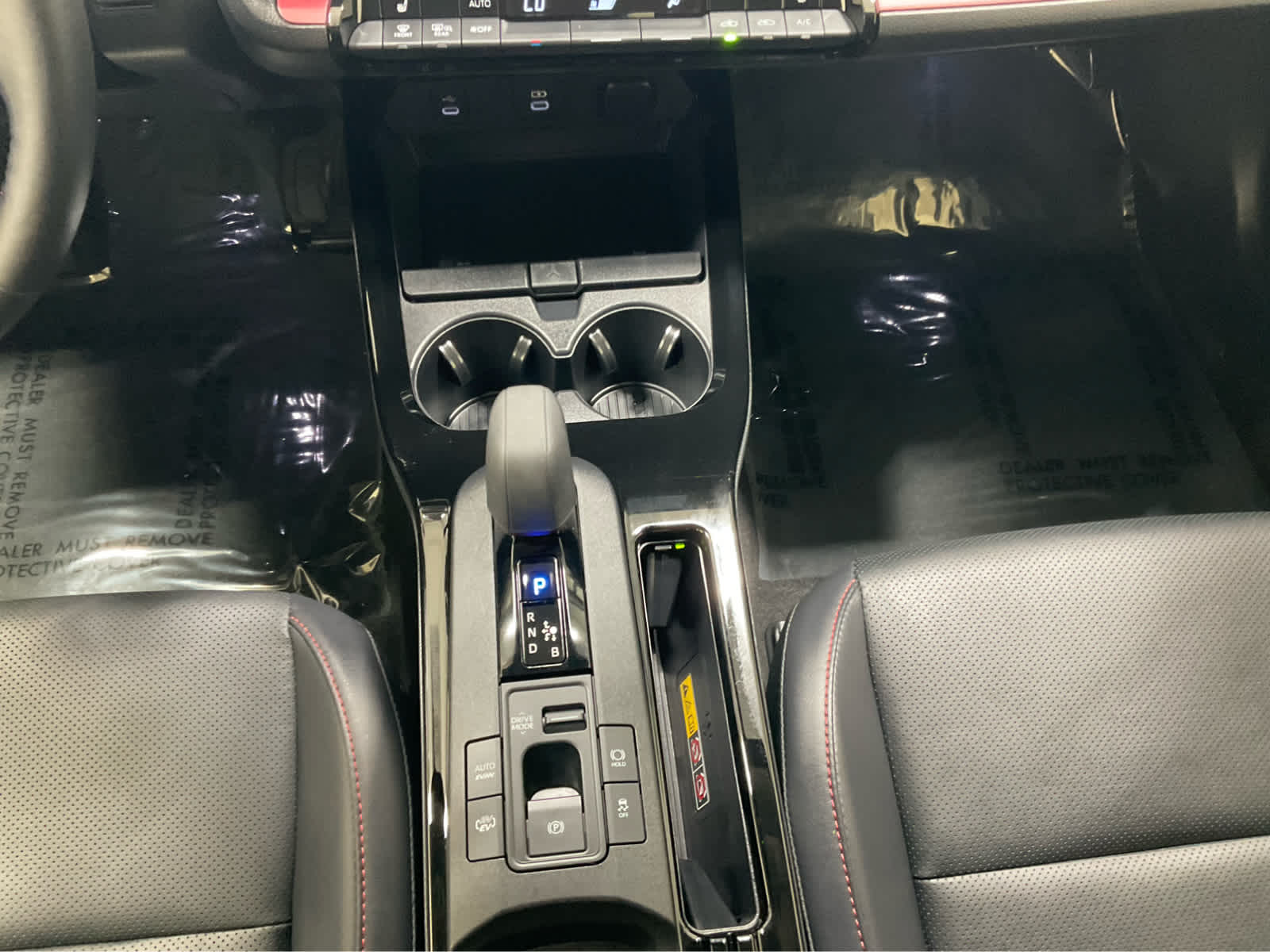 2026 Toyota Prius Plug-in Hybrid XSE - Photo 19