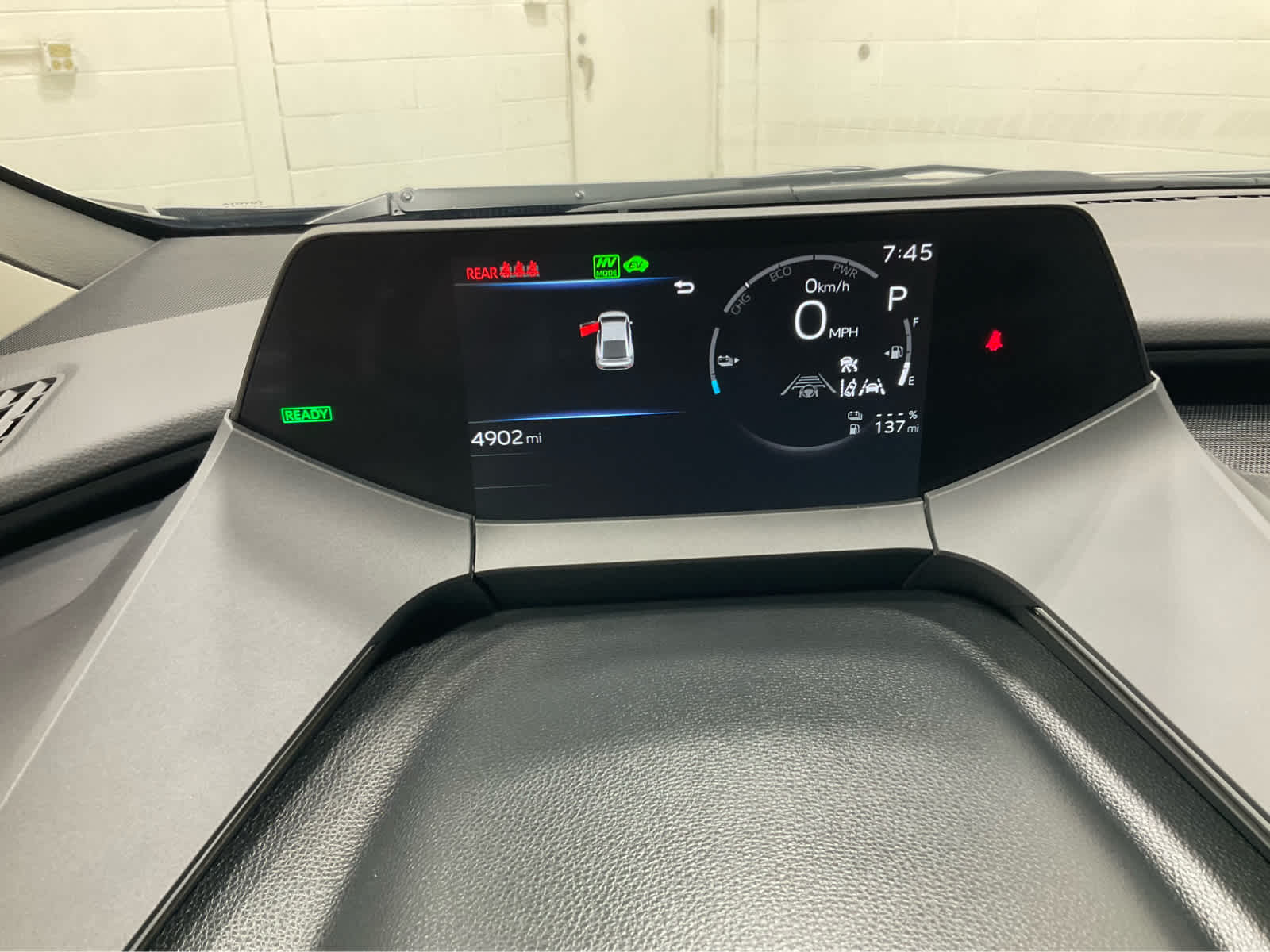 2026 Toyota Prius Plug-in Hybrid XSE - Photo 17