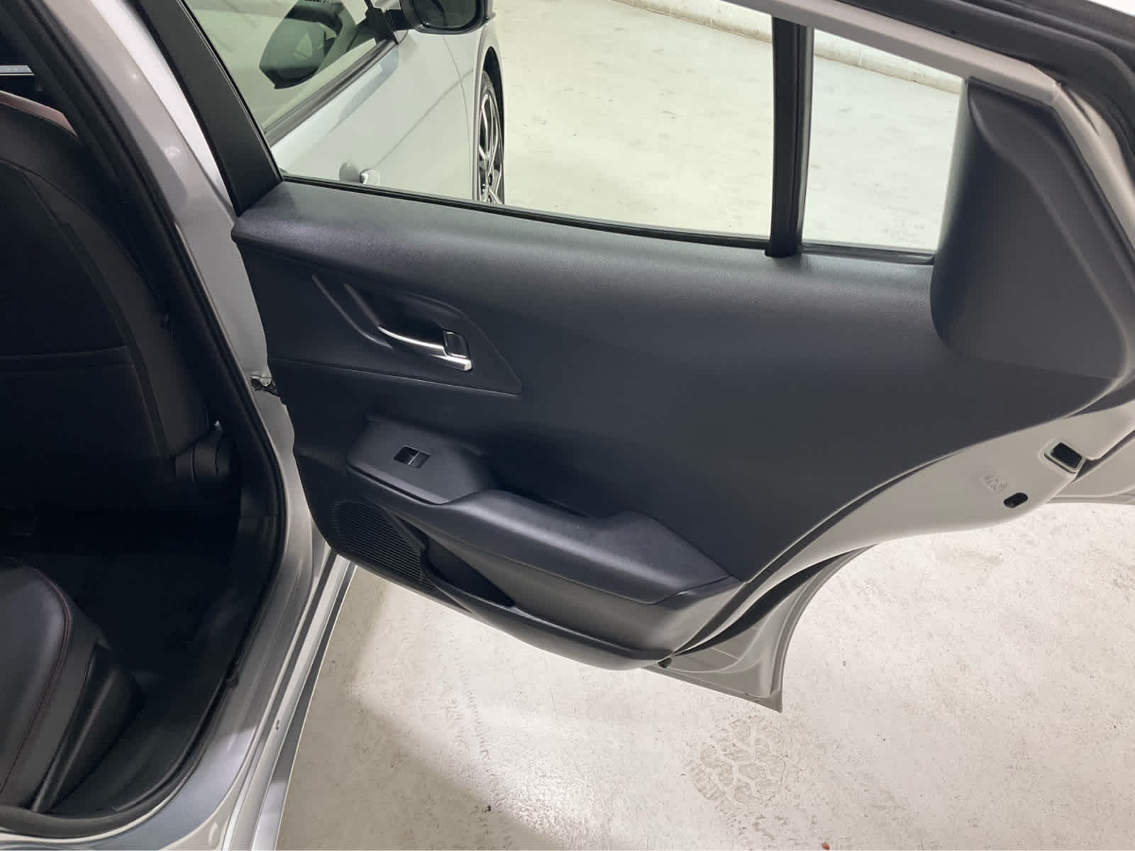 2026 Toyota Prius Plug-in Hybrid XSE - Photo 22