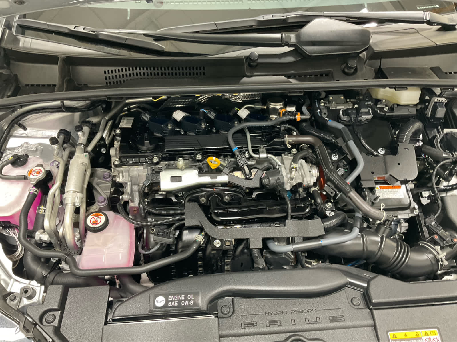 2026 Toyota Prius Plug-in Hybrid XSE - Photo 25
