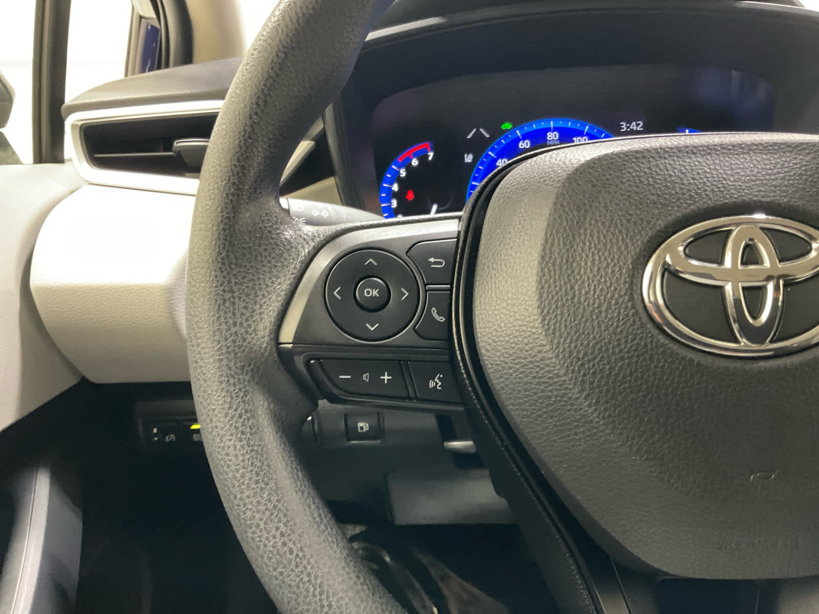 Used 2022 Toyota Corolla Sedan
