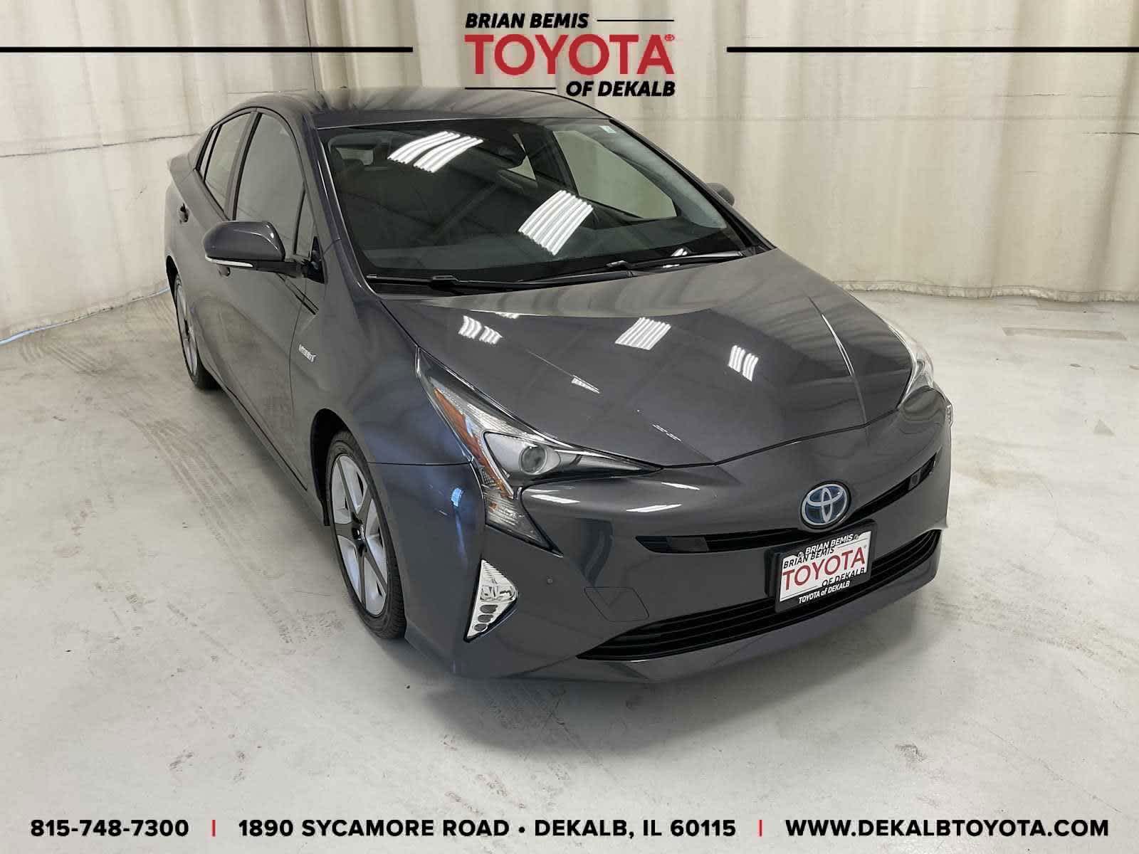 2018 Toyota Prius Four's photo