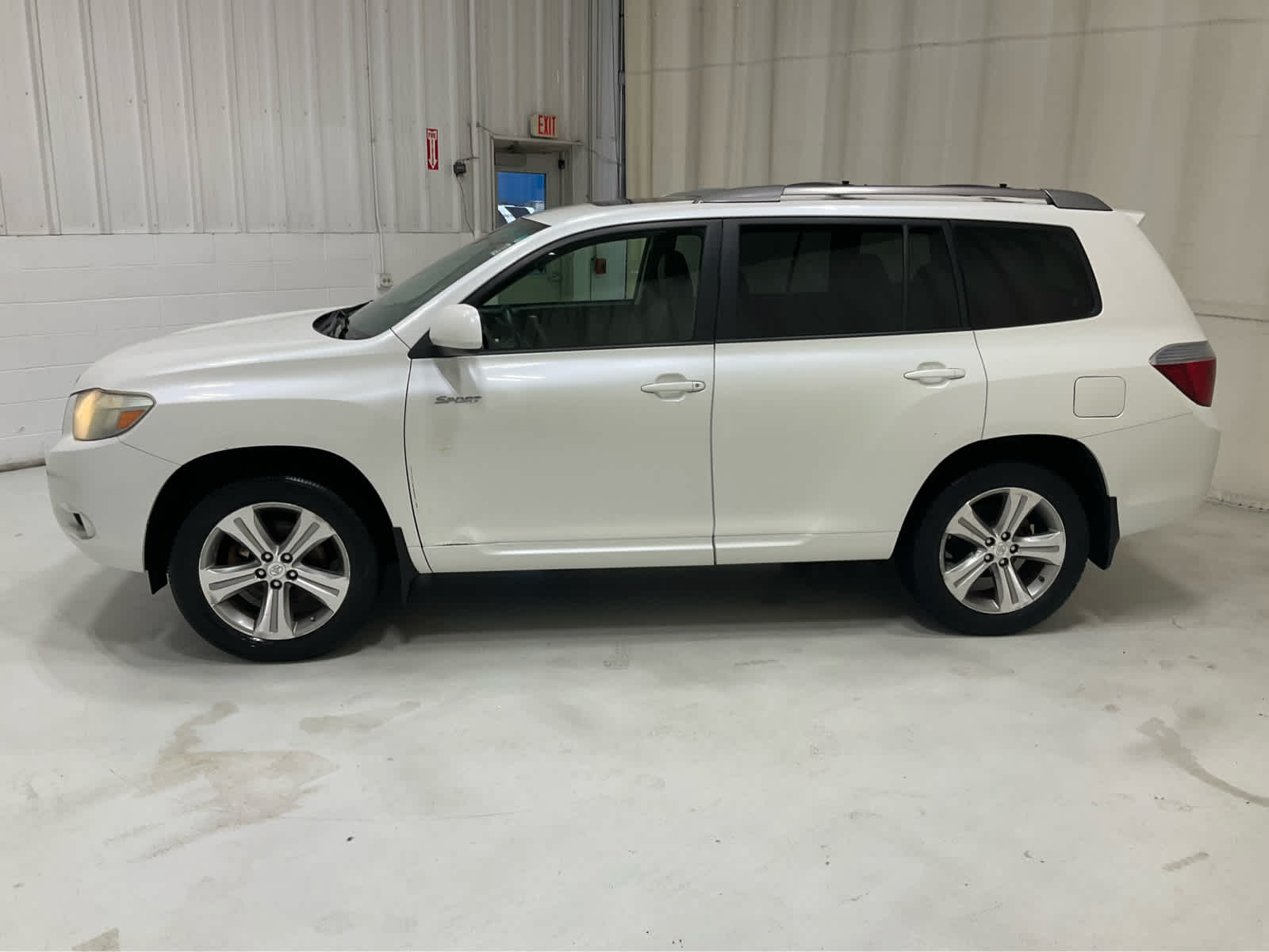 Used 2009 Toyota Highlander SUV