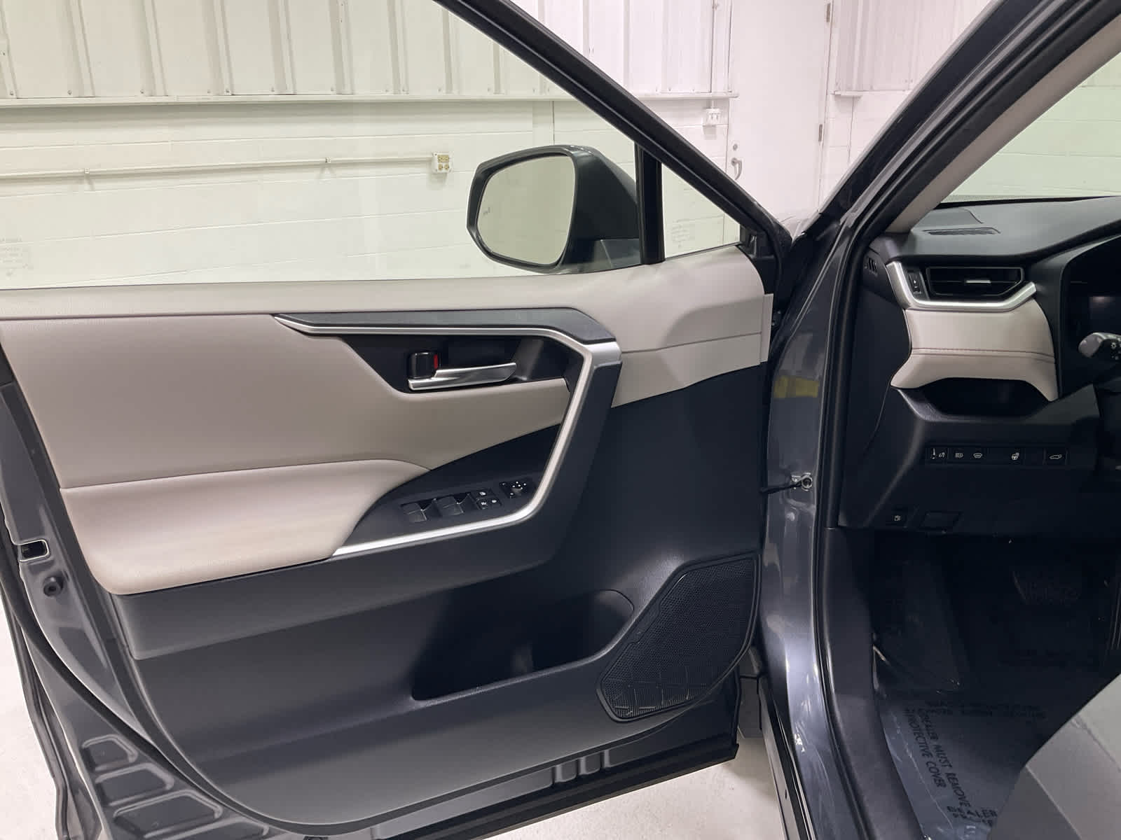 Used 2023 Toyota RAV4 SUV
