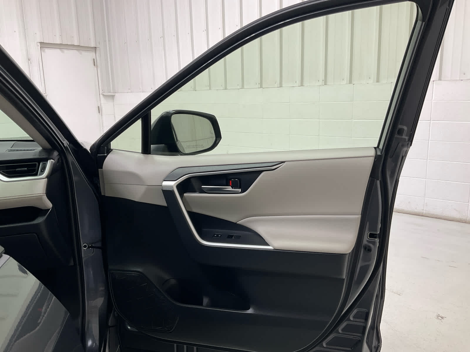 Used 2023 Toyota RAV4 SUV