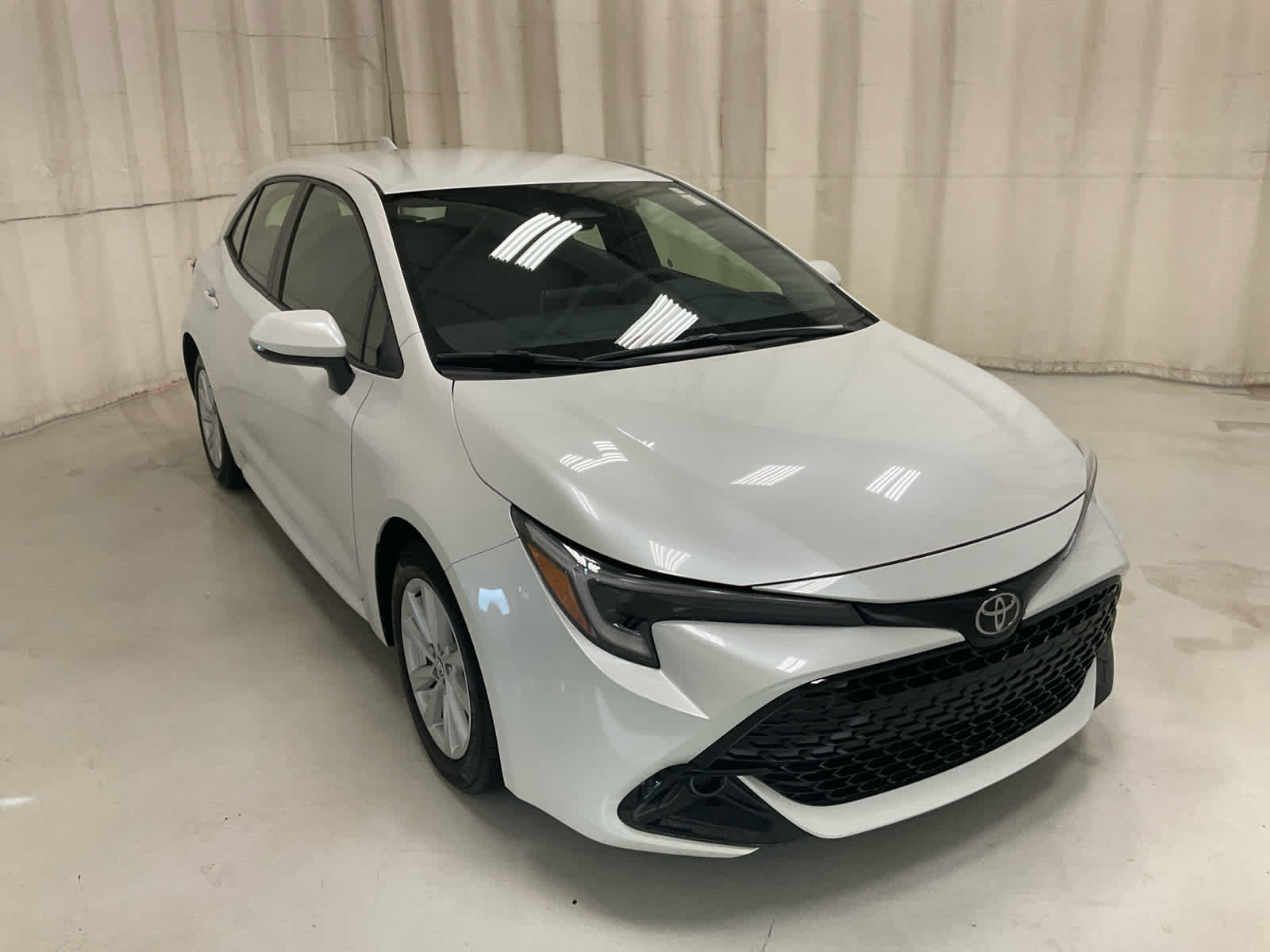 2023 Toyota Corolla Hatchback SE