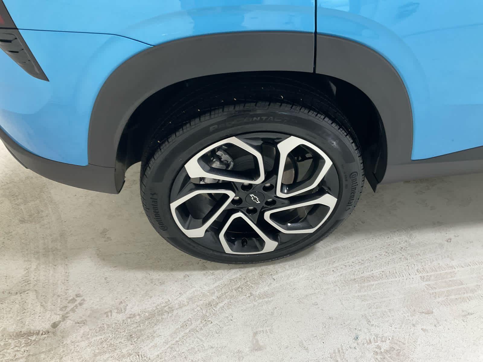 Used 2025 Chevrolet Trax SUV