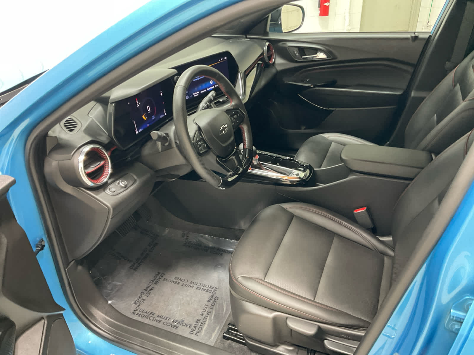 Used 2025 Chevrolet Trax SUV